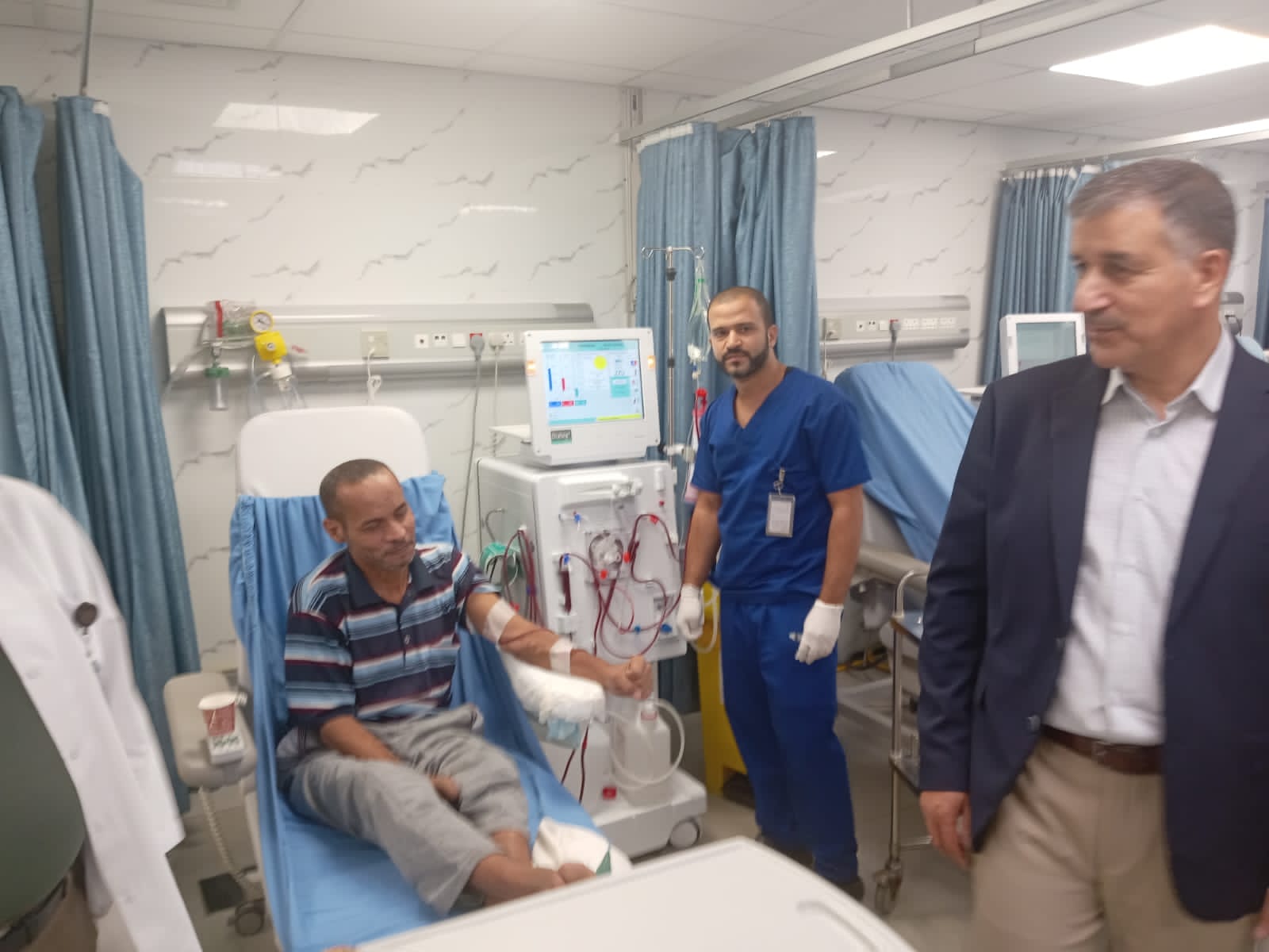 محافظ البلقاء يتفقد الخدمات الصحية في الشونة الجنوبية