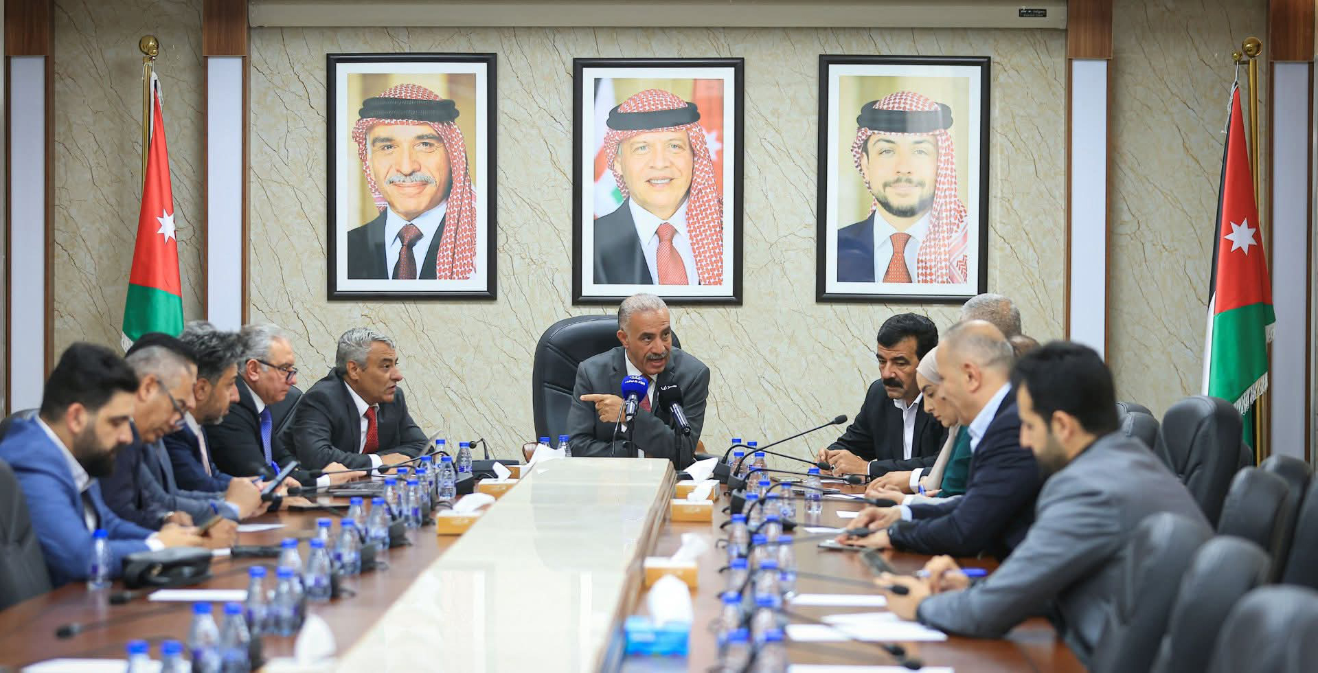  السياحة النيابية  تدعو  لدعم جهود التنمية في البترا