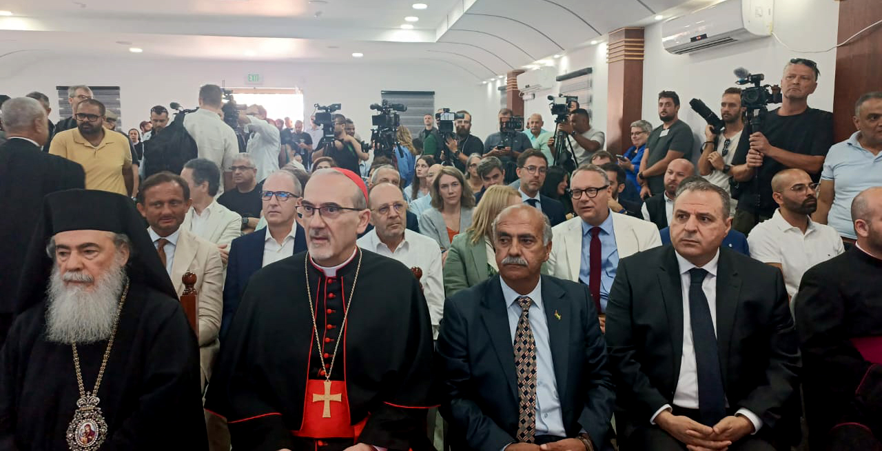 نيابة عن الملك البطريرك ثيوفيلوس الثالث يلقي كلمة خلال زيارة تضامنية إلى رام الله