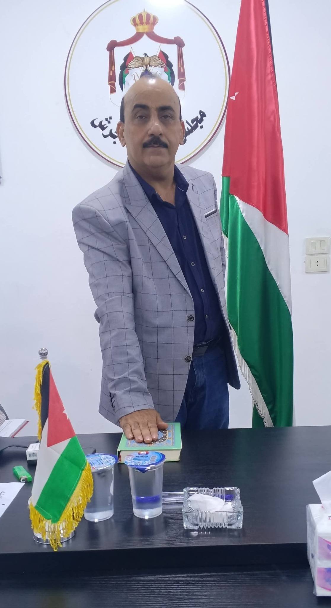 لجنة مجلس محافظة جرش تؤدي القسم القانوني