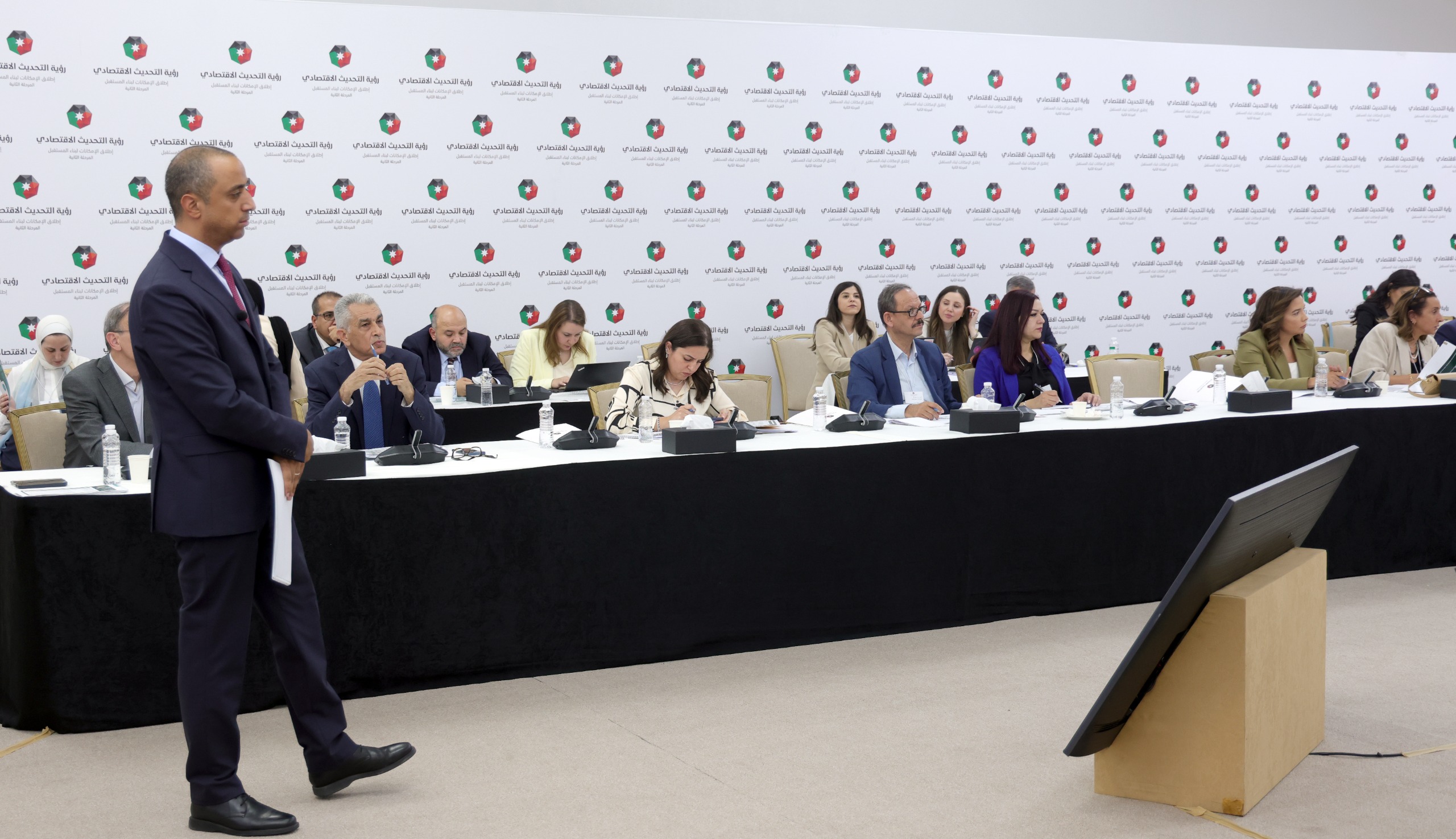 خبراء النقل: مراجعة تحديات القطاع والبناء على الإنجازات المتحققة ضمن رؤية التحديث الاقتصادي