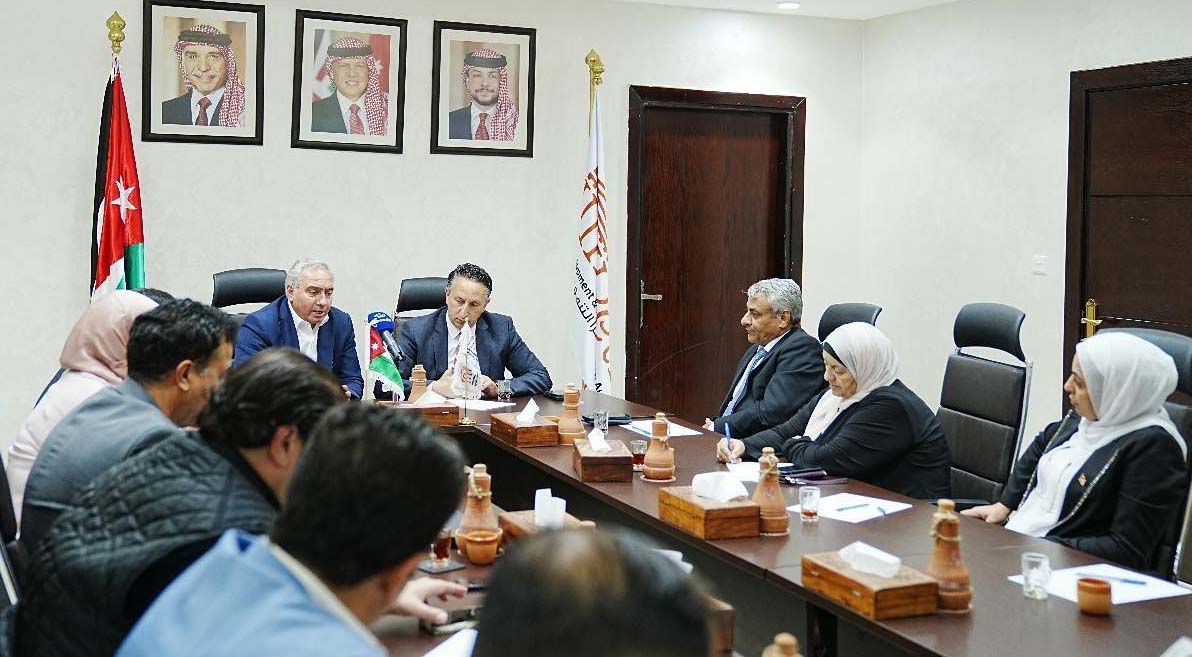 لجنة العمل النيابية تنهي جولتها الميدانية في العقبة