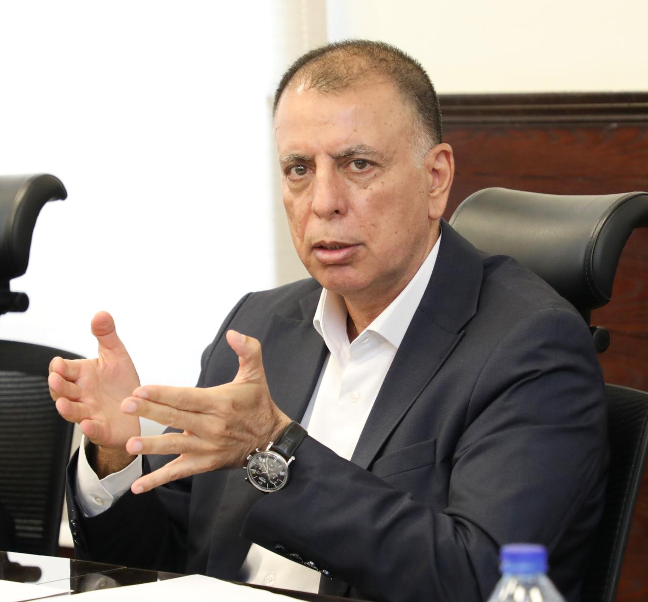 وزير الداخلية يؤكد أهمية تكريس العمل المؤسسي والتشاركية بين البلديات