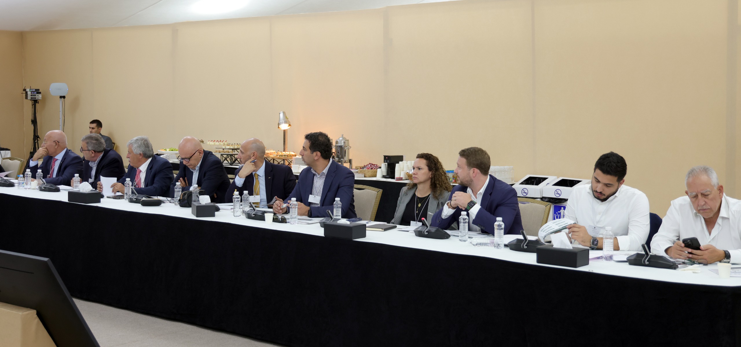 خبراء النقل: مراجعة تحديات القطاع والبناء على الإنجازات المتحققة ضمن رؤية التحديث الاقتصادي