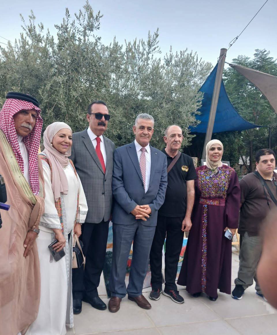 السلط : افتتاح ملتقى المبدعين للفن التشكيلي والخط العربي