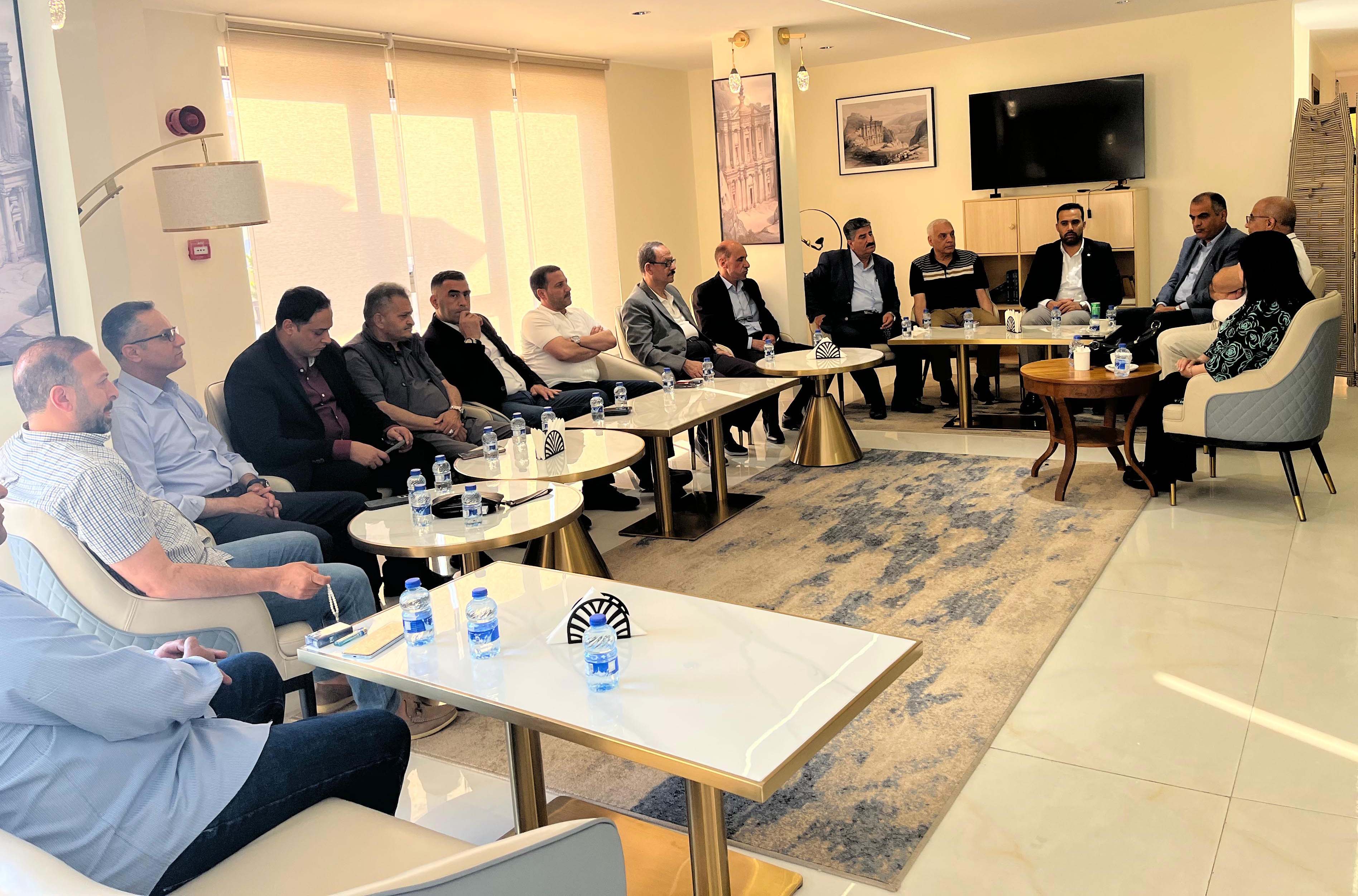مجلس نقابة الصحفيين يلتقي عددًا من أعضاء الهيئة العامة في البترا