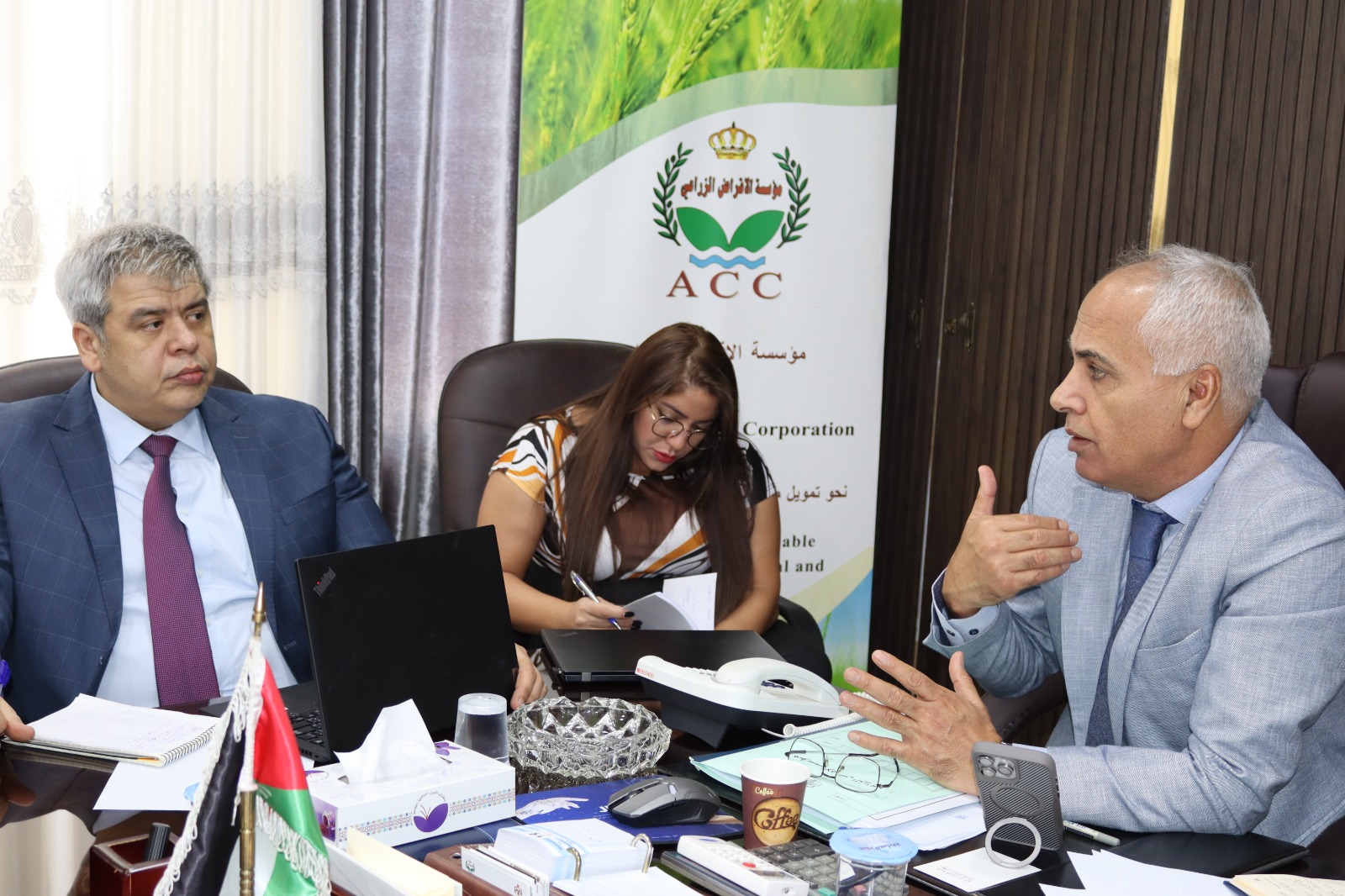 الإقراض الزراعي تبحث مع البنك الإسلامي وصندوق التضامن لتنفيذ برنامج حصاد