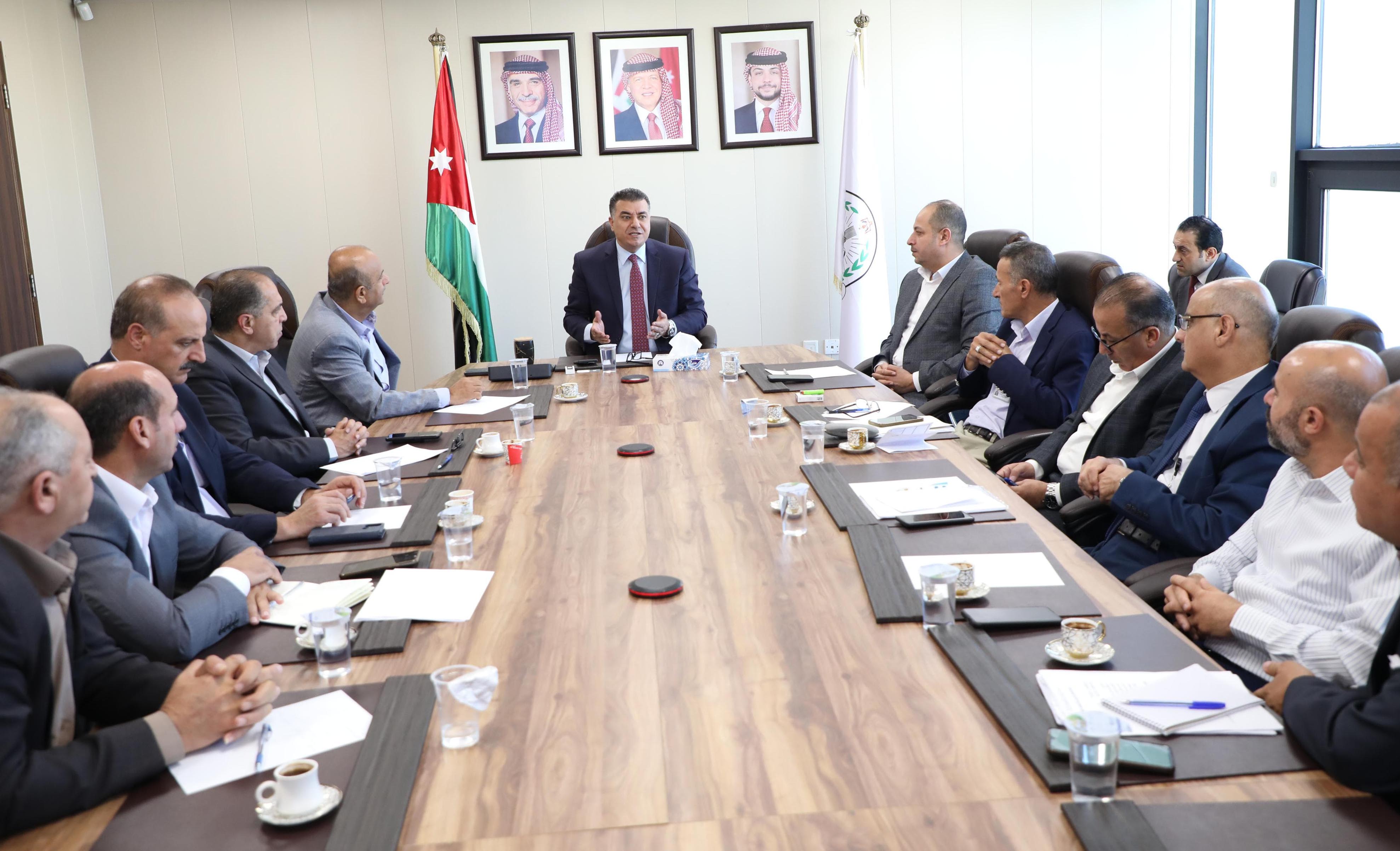 الزراعة تبحث تطوير الاستراتيجية الوطنية للزراعة المستدامة