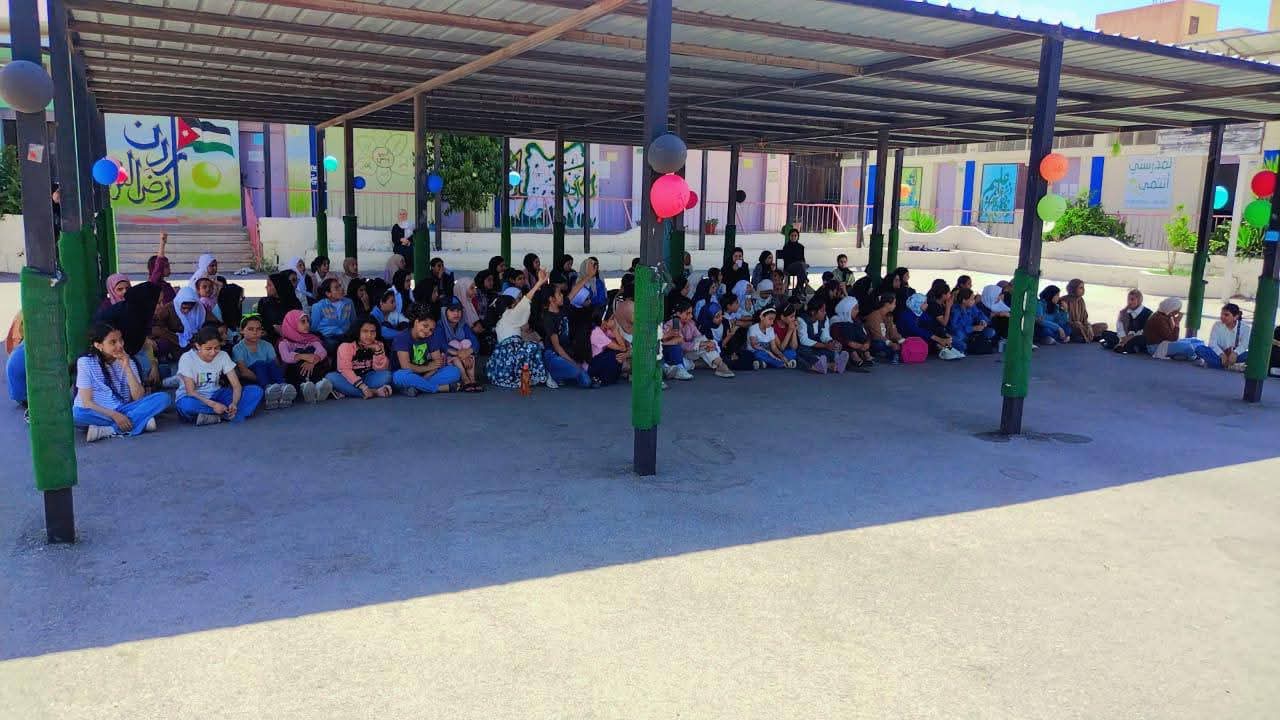 تربية لواء الوسطية تختتم فعاليات النادي الصيفي