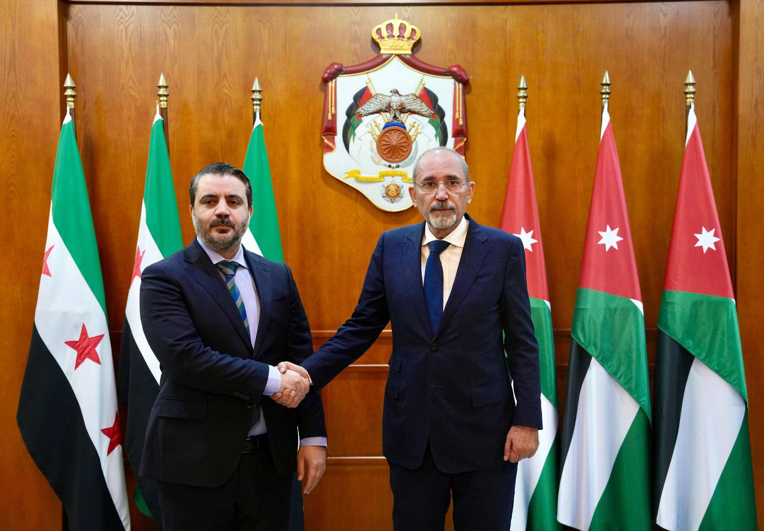 وزير الخارجية يجري مباحثات موسّعة مع نظيره السوري