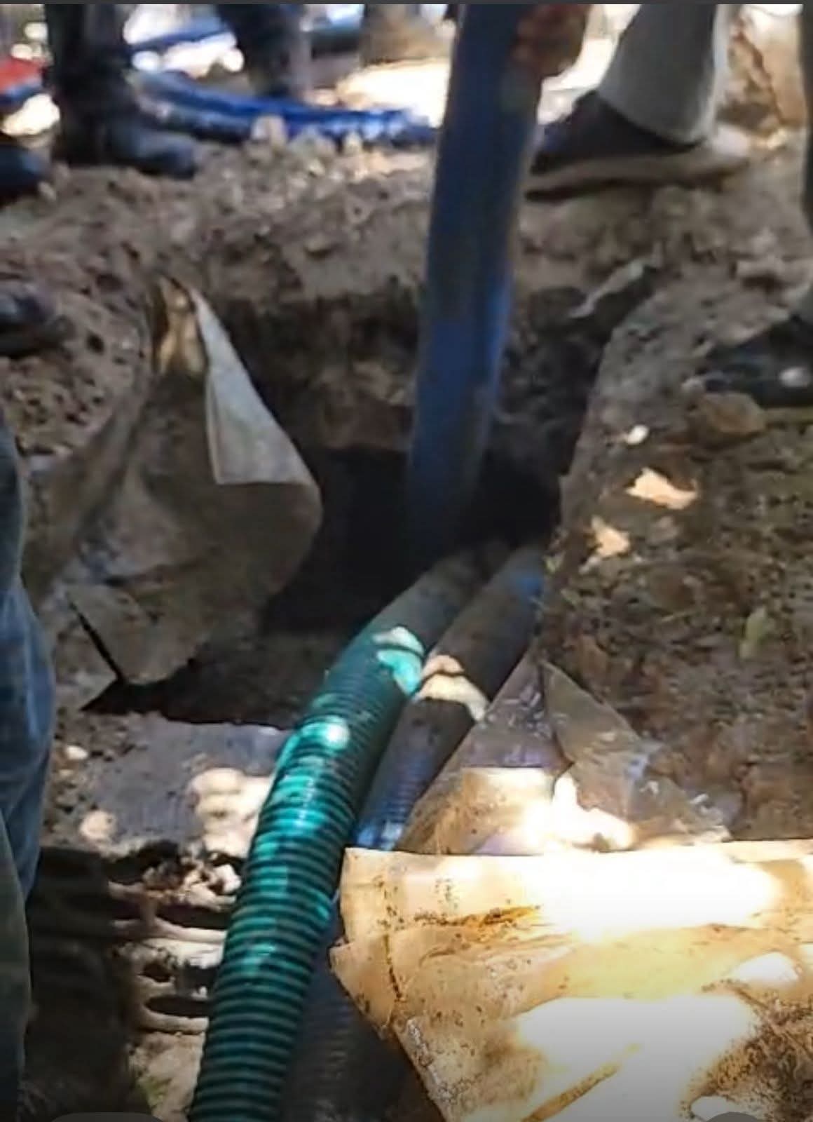 المياه تضبط اعتداءات على نبعة وادي السير وتردم آبارا مخالفة