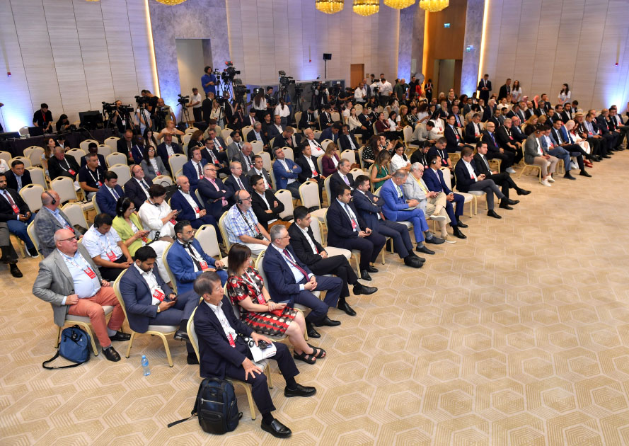 انطلاق المنتدى العالمي الثالث للإعلام في أذربيجان