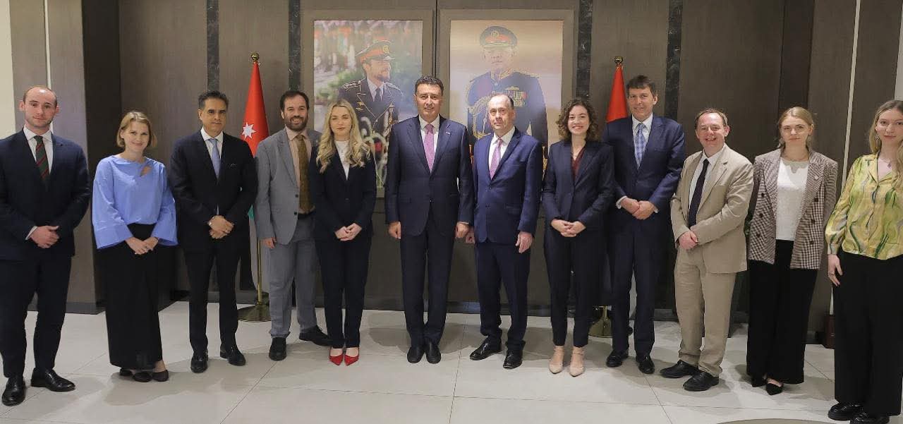 رئيس النواب يلتقي برلمانيين من مجلسي العموم واللوردات البريطاني