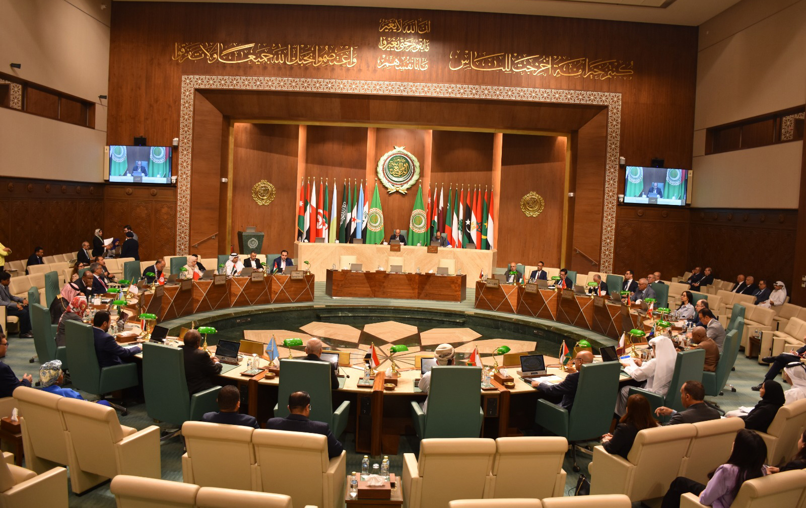 العضايلة: لا سيادة لإسرائيل على الأرض الفلسطينية المحتلة