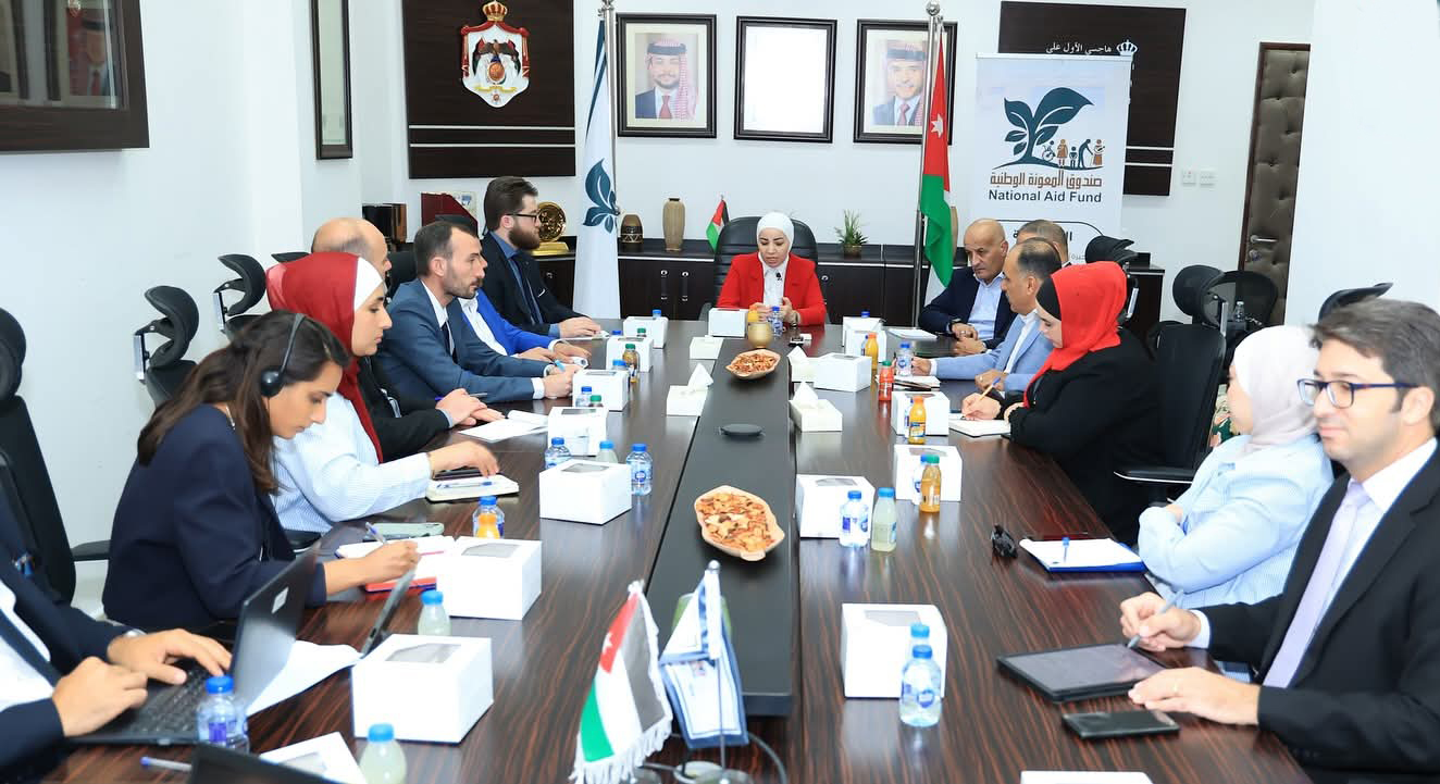 وفد مؤسسة الضمان الاجتماعي السوري يطلع على برامج صندوق المعونة الوطنية