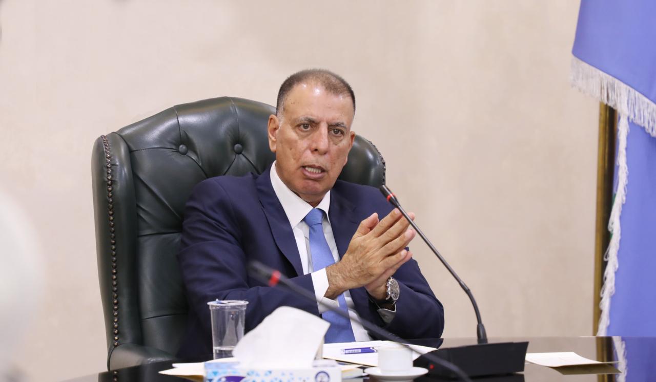 وزير الداخلية يترأس اجتماع المجلس الأعلى للسلامة المرورية