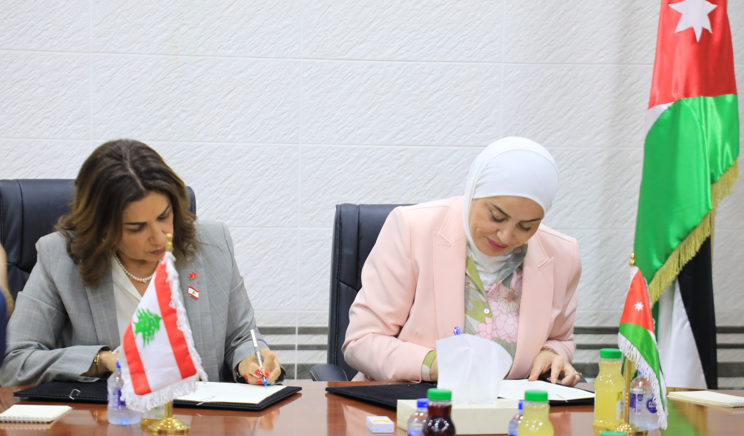 مذكرة تفاهم بين الأردن ولبنان في مجالات التنمية الاجتماعية