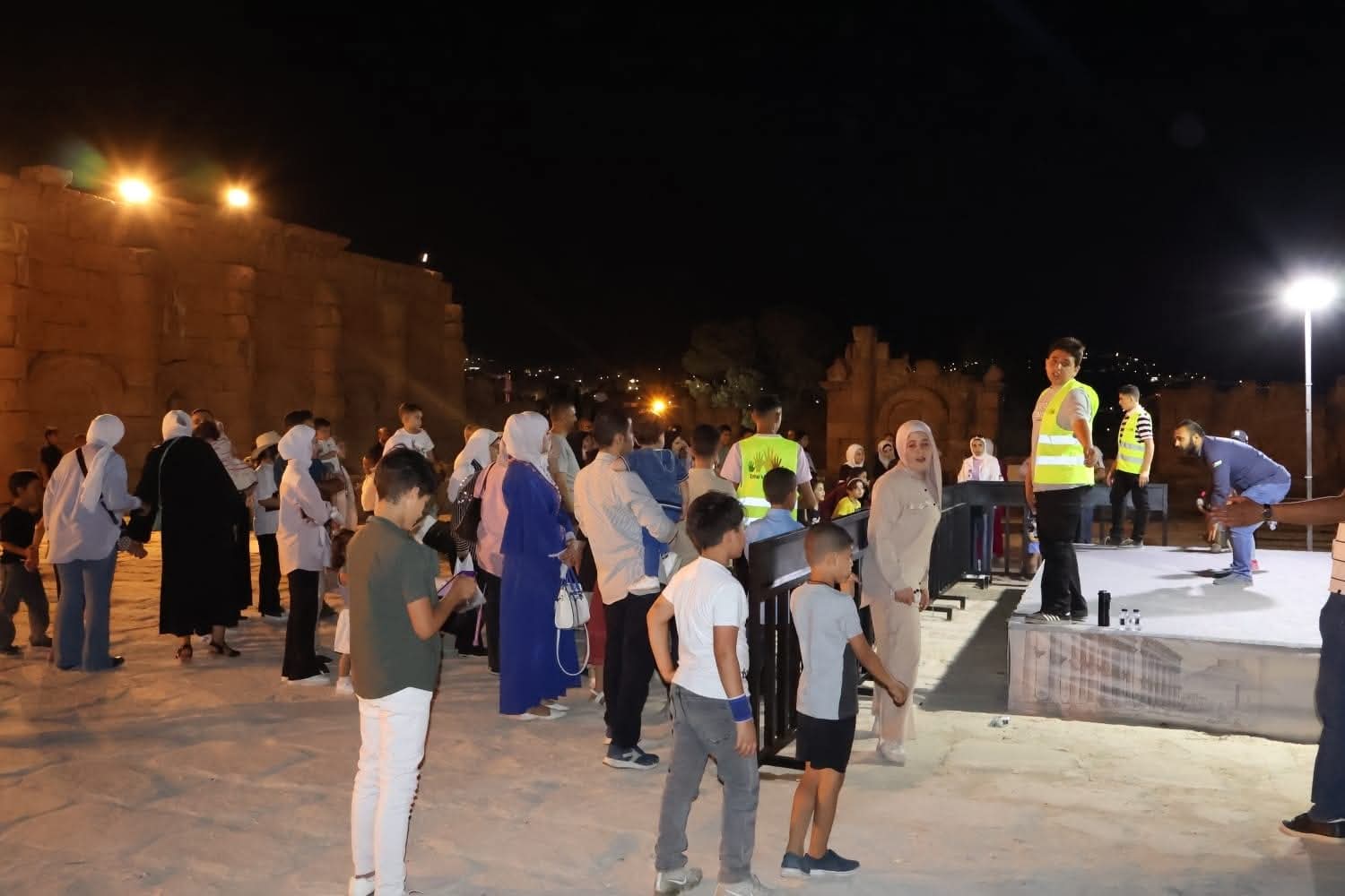 مركز زها الثقافي يشعل مهرجان جرش بأنشطة مميزة للأطفال