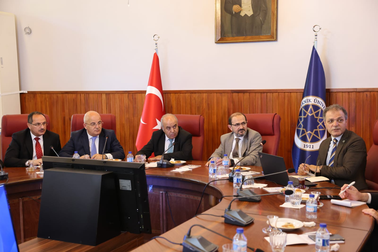 وفد التعليم العالي يزور جامعات ومراكز أبحاث تركية في أنقرة وإسطنبول