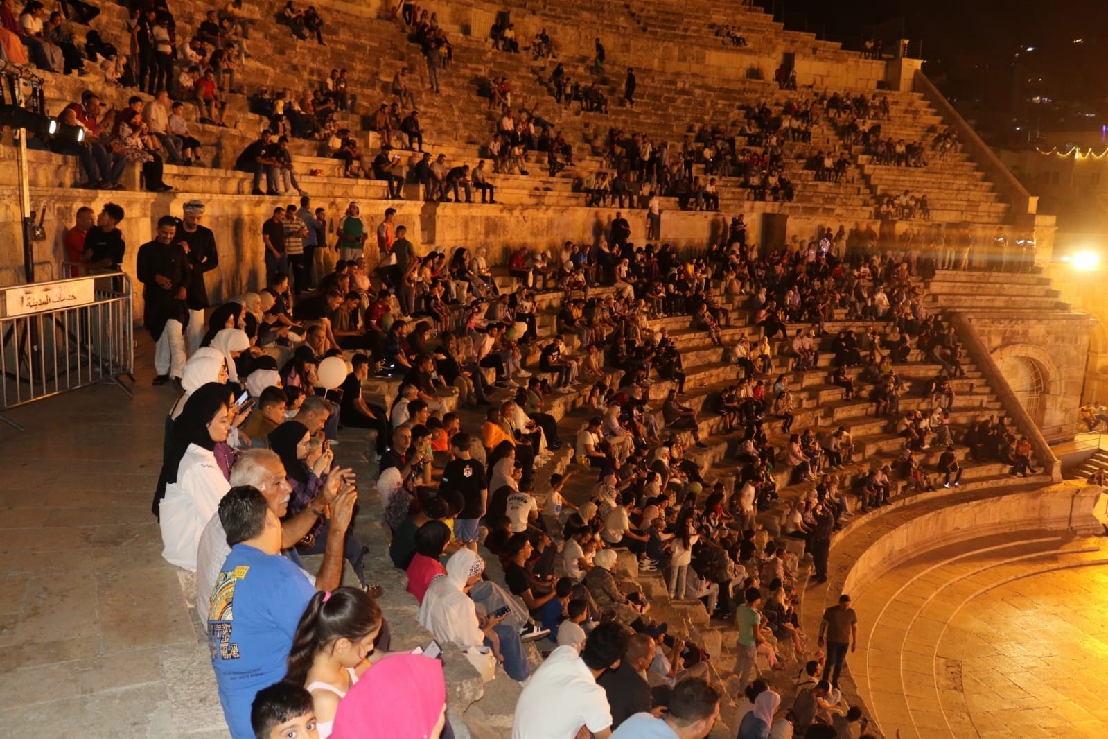 أمسية وطنية تجسد روح الهوية الأردنية ضمن مهرجان جرش