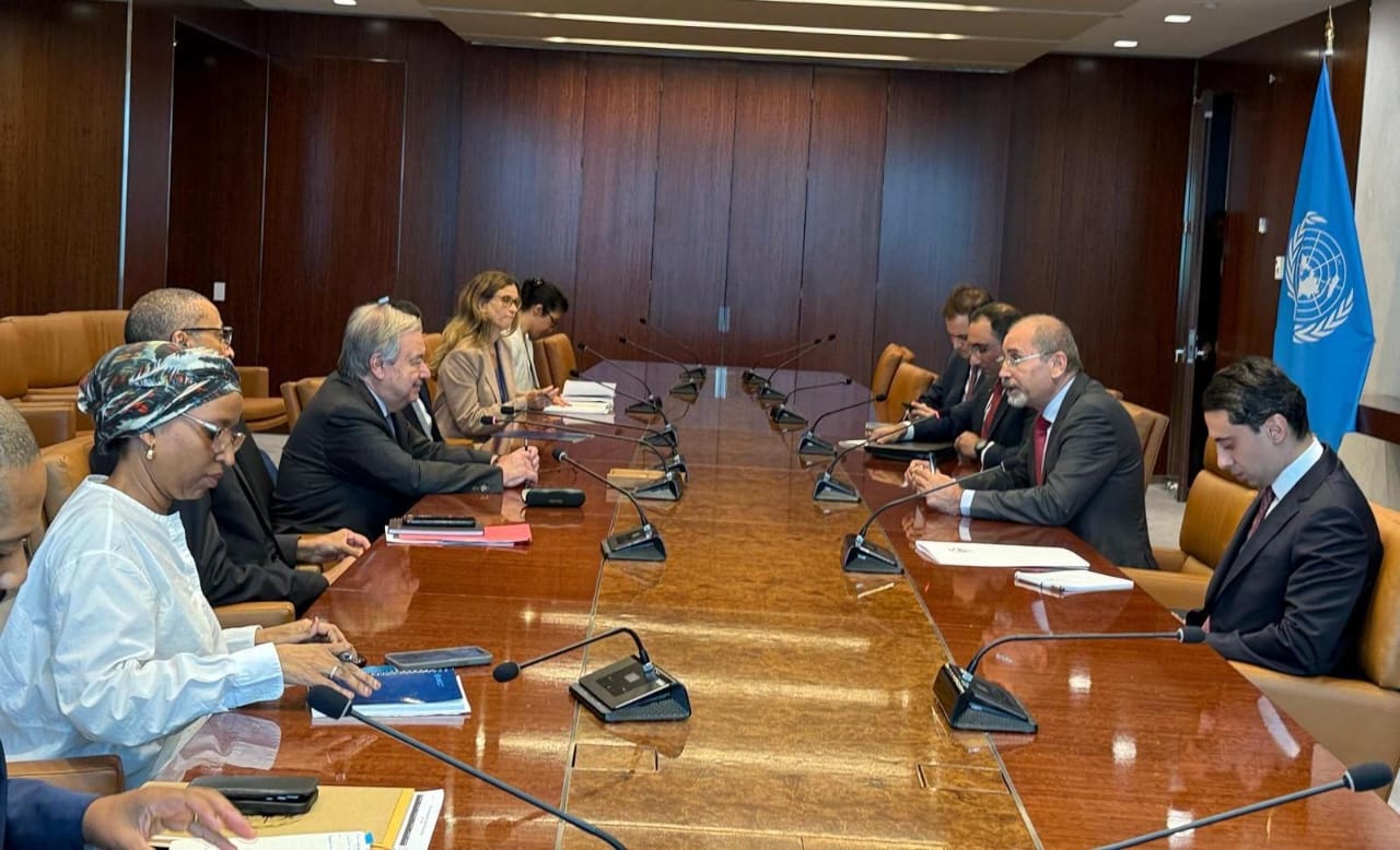 وزير الخارجية يجري مباحثات مع الأمين العام للأمم المتحدة