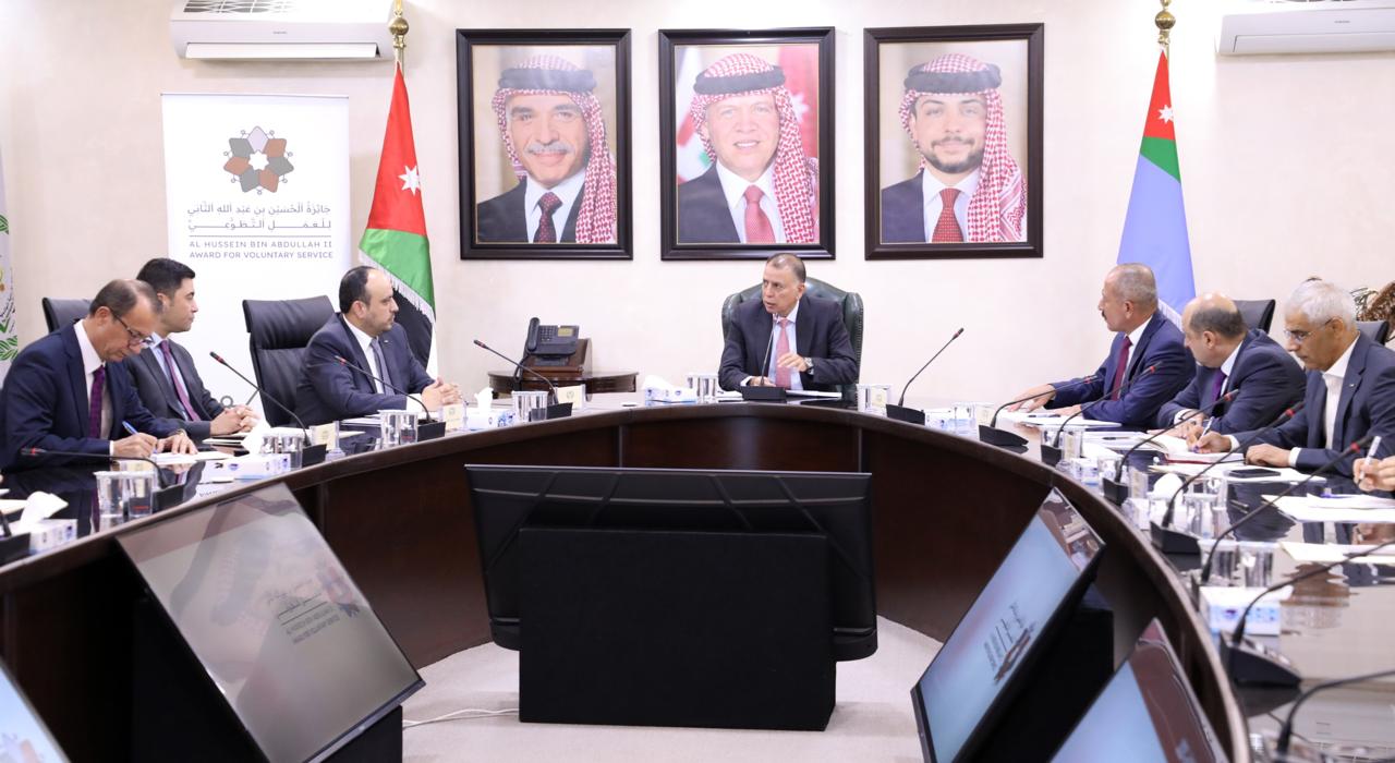 الداخلية والشباب تنفذان خطة ميدانية لتعزيز ثقافة التطوع في المحافظات