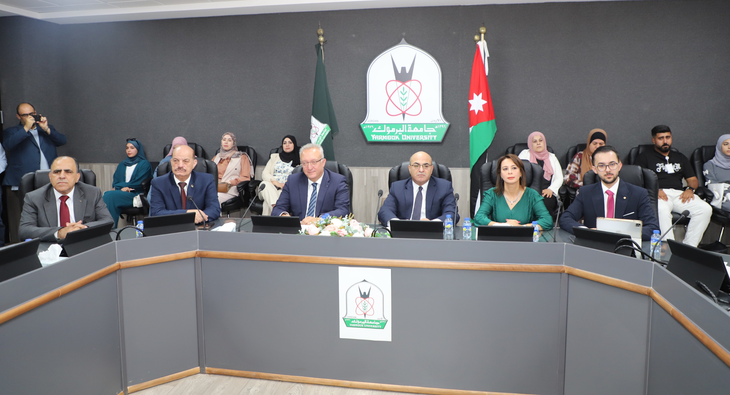 إطلاق مشروع المرأة في الأحزاب: نحو قيادة فاعلة في جامعة اليرموك