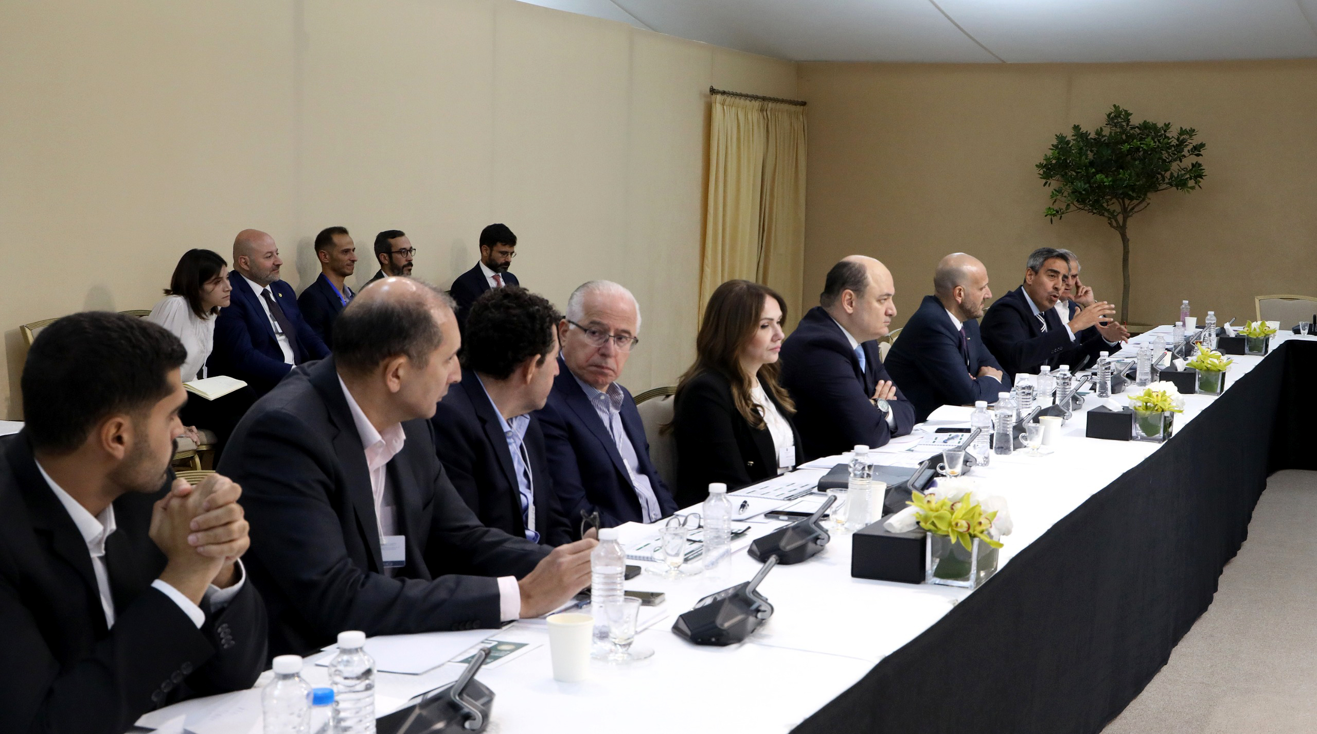 خبراء: ورشات التحديث الاقتصادي تدعم تطوير الاتصالات وتكنولوجيا المعلومات