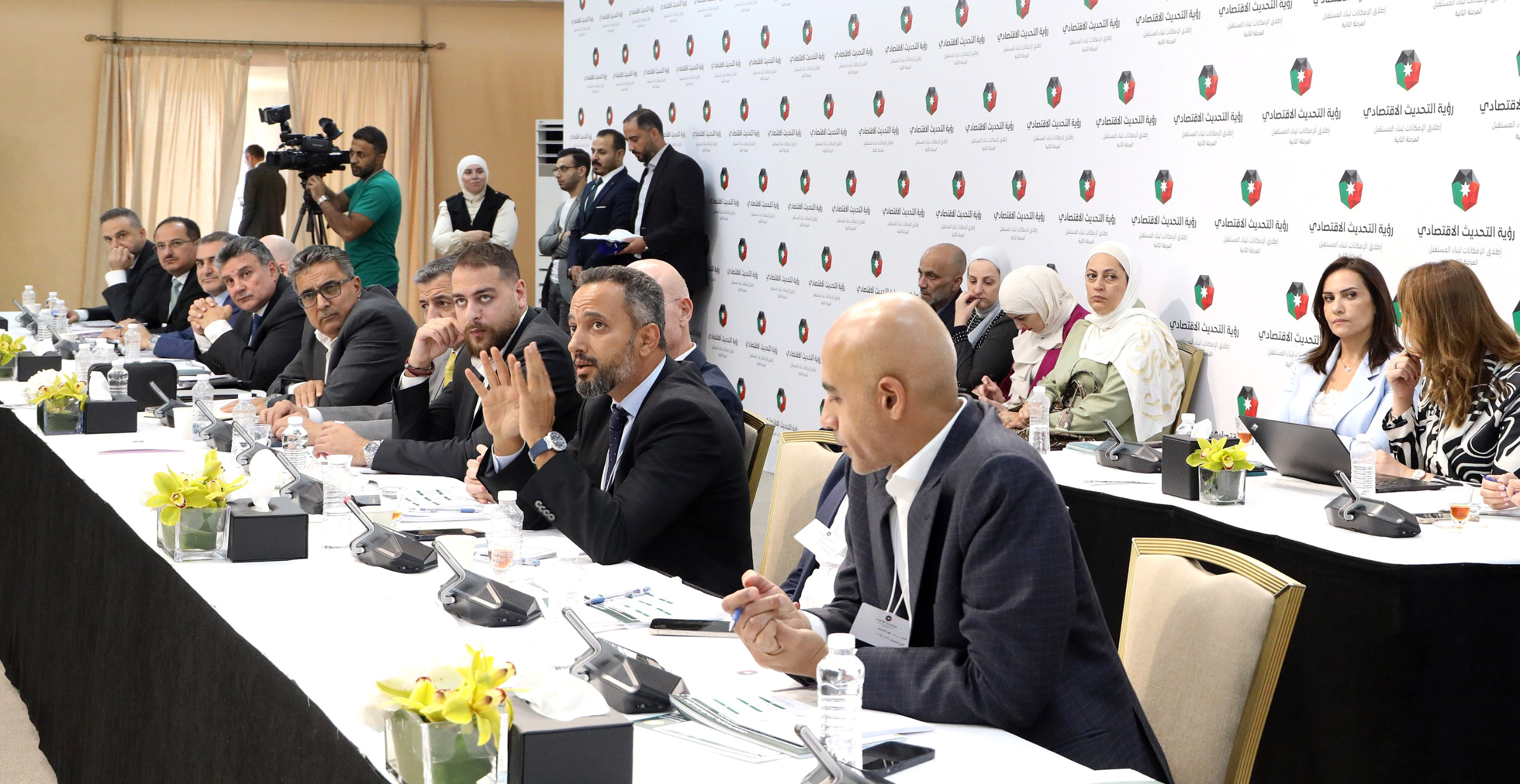 خبراء: ورشات التحديث الاقتصادي تدعم تطوير الاتصالات وتكنولوجيا المعلومات