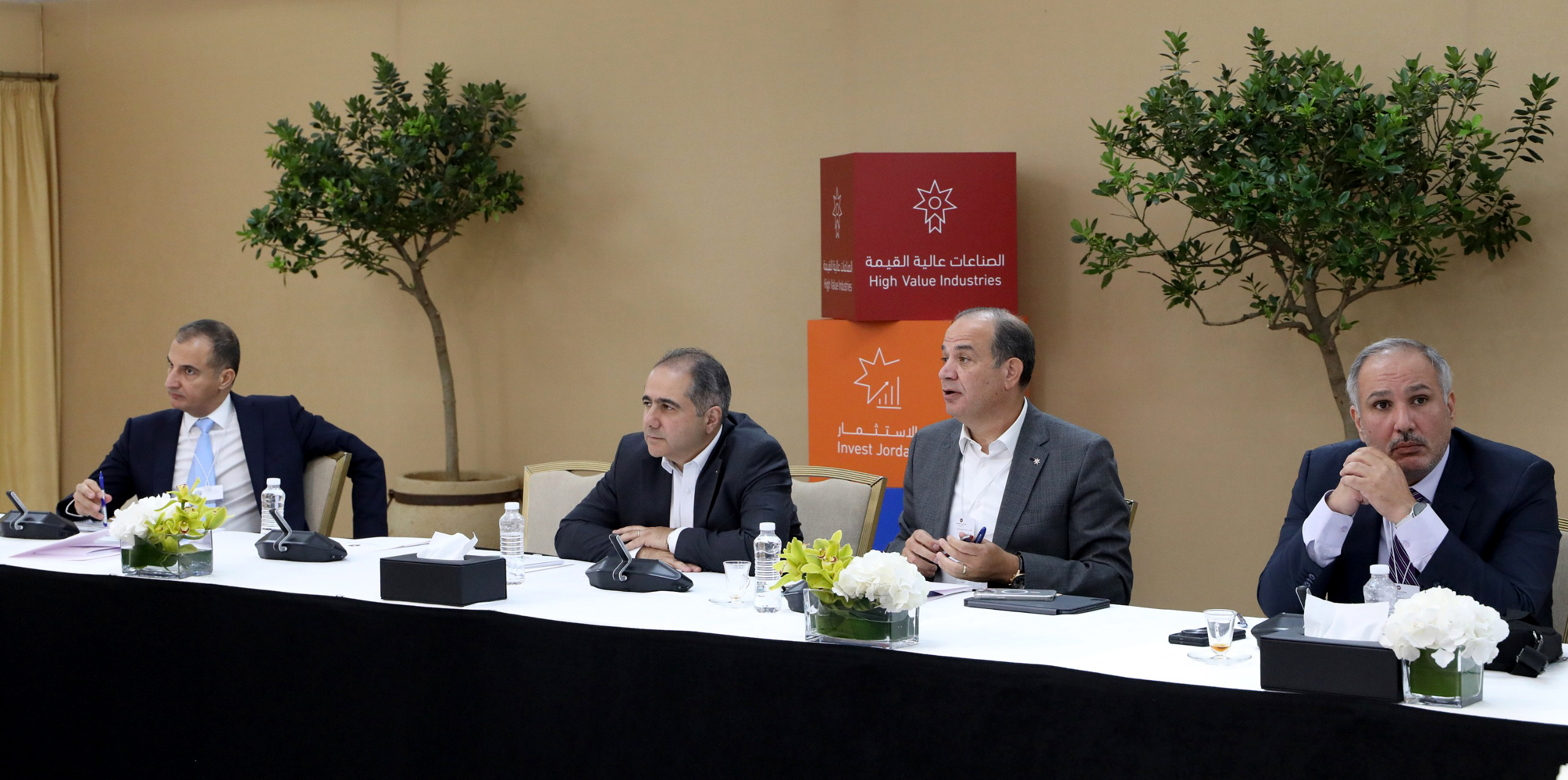 خبراء: ورشات التحديث الاقتصادي تدعم تطوير الاتصالات وتكنولوجيا المعلومات