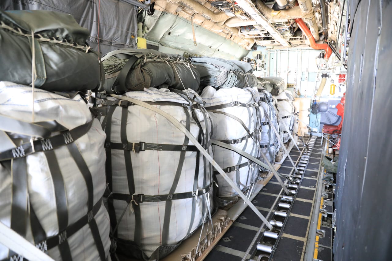 القوات المسلحة تواصل تنفيذ الإنزالات الجوية على قطاع غزة بمشاركة الأمارات