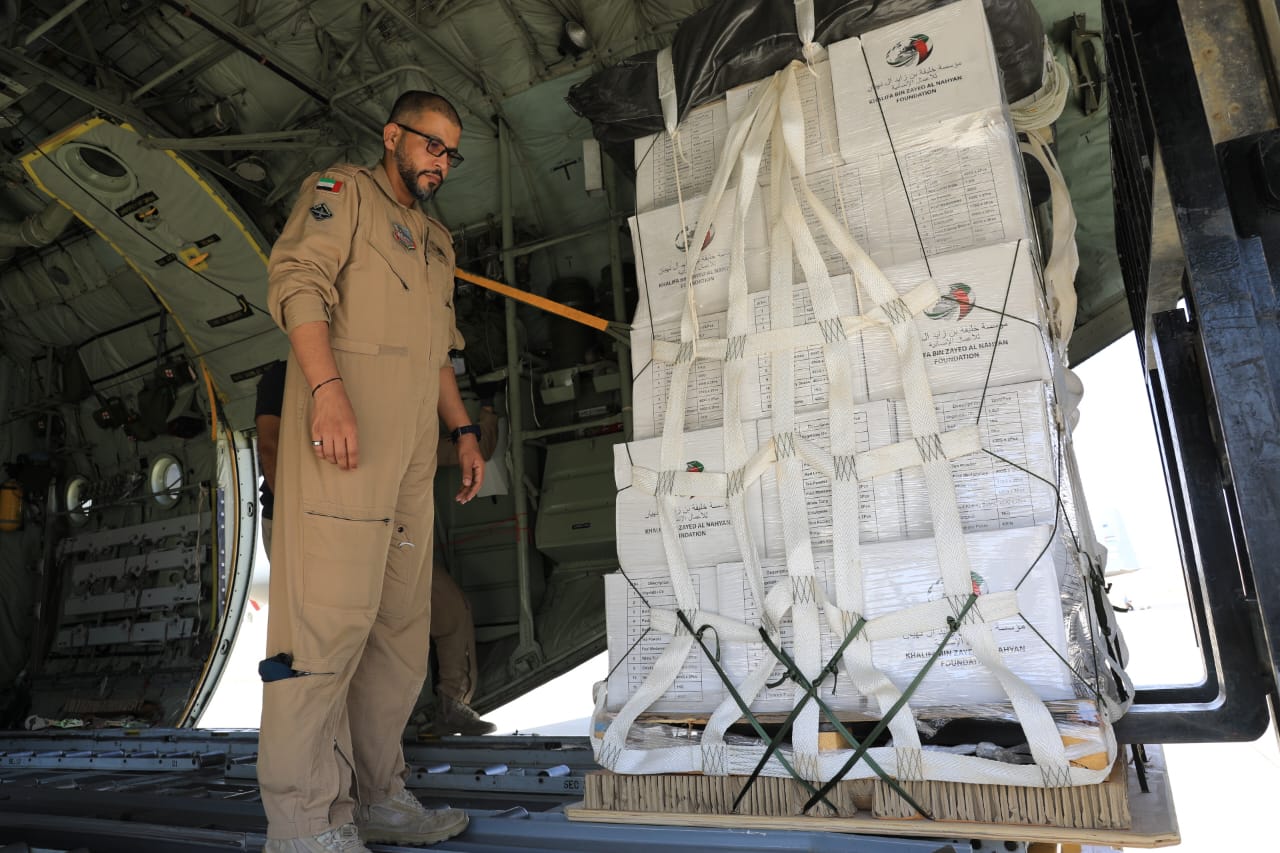 القوات المسلحة الأردنية ونظيرتها الإماراتية تنفذان إنزالين جويين على قطاع غزة