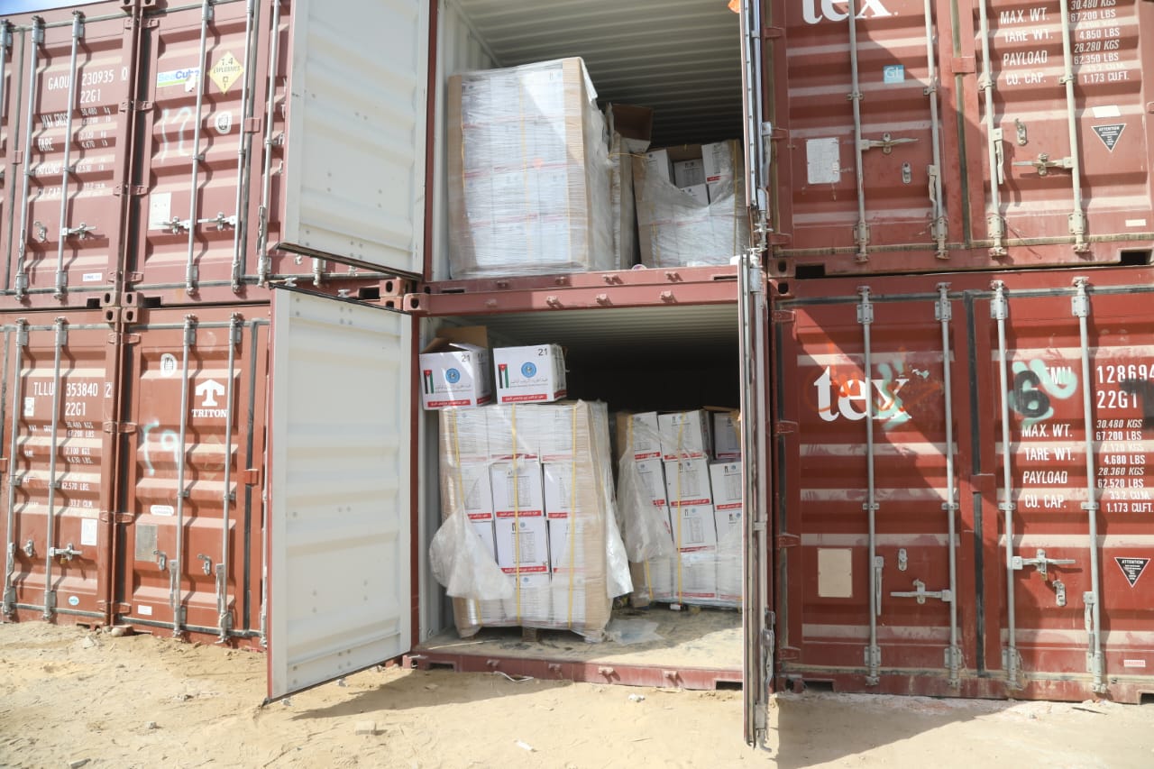 القوات المسلحة تسير قافلة تزويد مساعدات إغاثية للمستشفى الميداني الأردني جنوب غزة 7