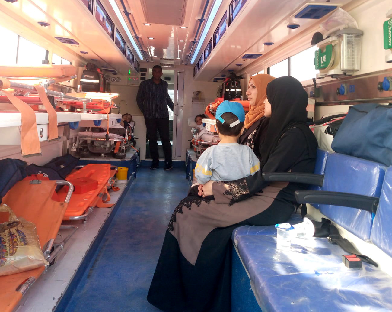 القوات المسلحة: إجلاء دفعة جديدة من أطفال غزة المرضى للعلاج في الأردن