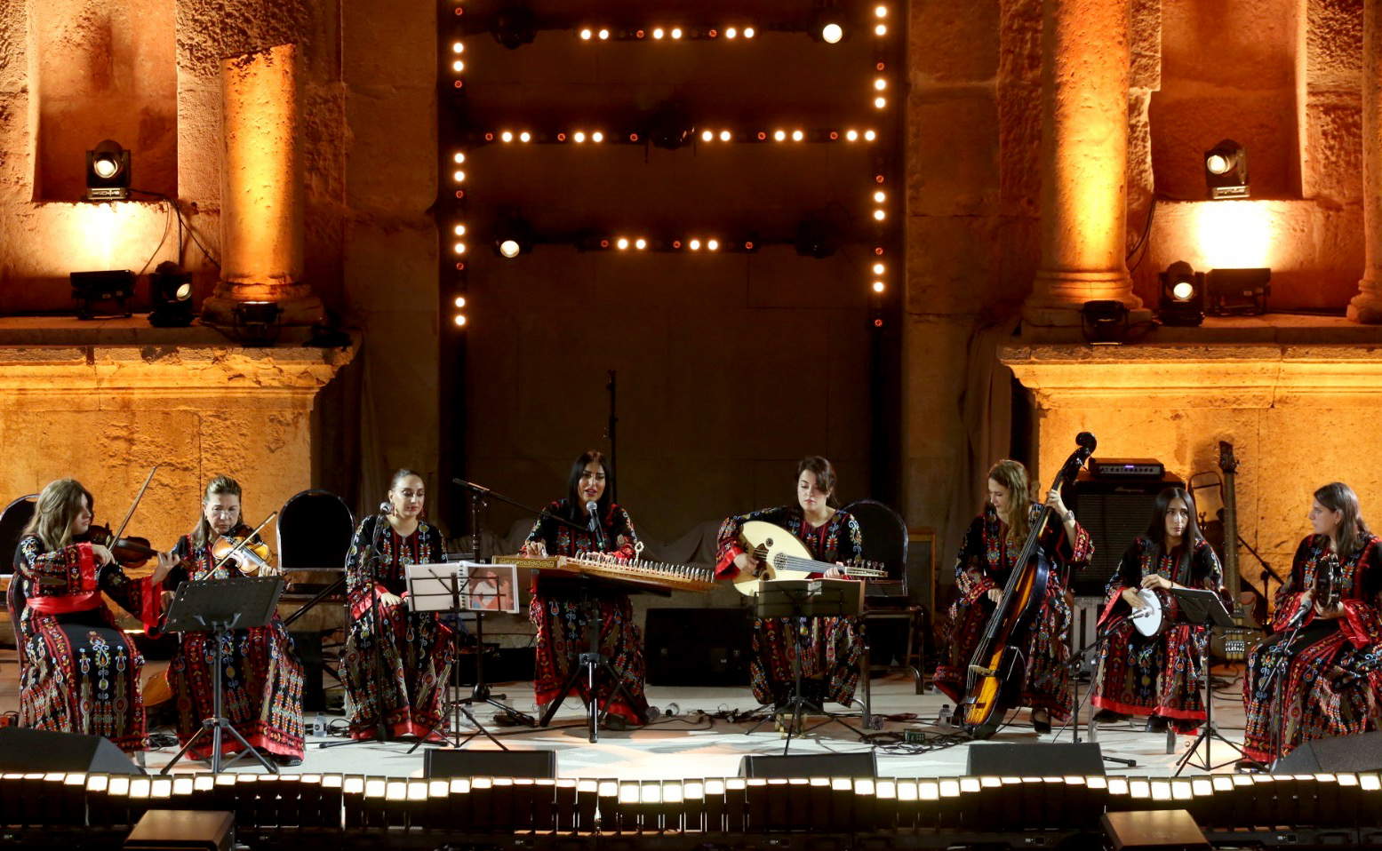 أمسيتان فنيتان أردنيتان على الشمالي ولبنانية على الجنوبي ضمن جرش 39