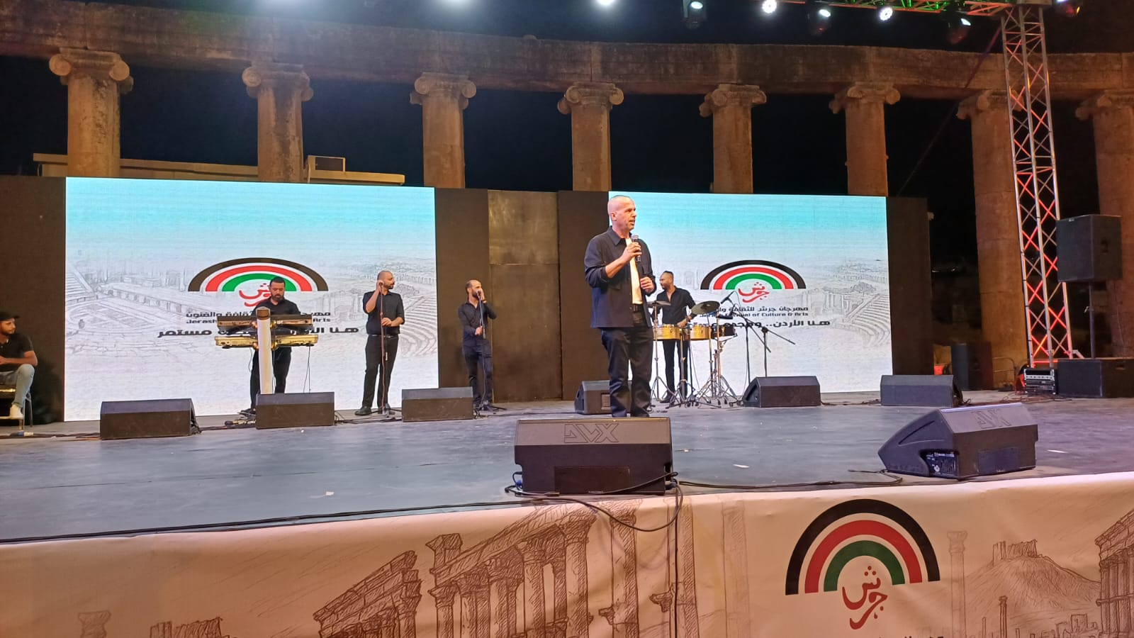 تجليات الأصالة لموروث فنيالحماسي العُماني والملحون المغربي على الساحة في جرش39