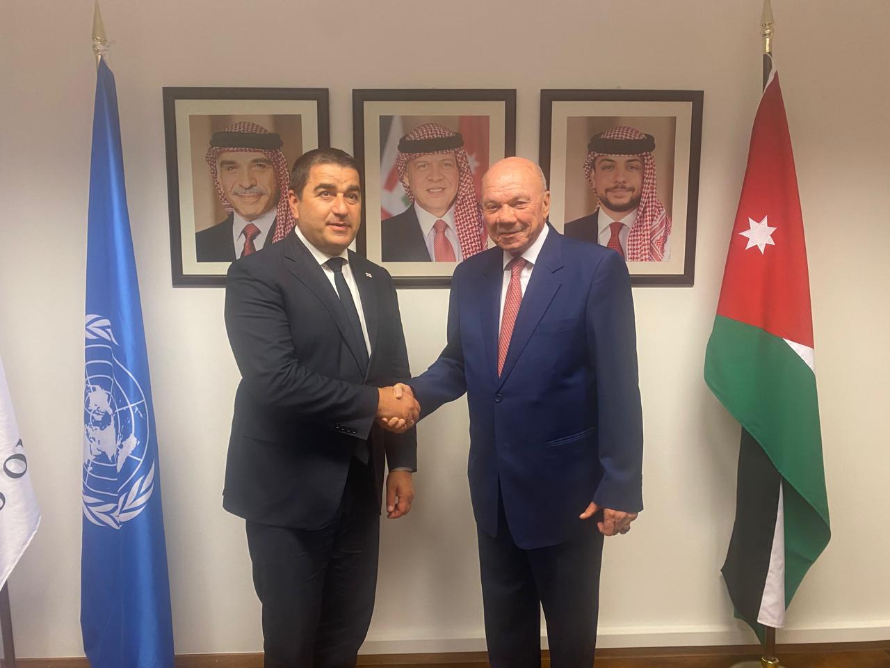 رئيس مجلس الأعيان يلتقي في جنيف رئيسي مجلس النواب المصري والجورجي