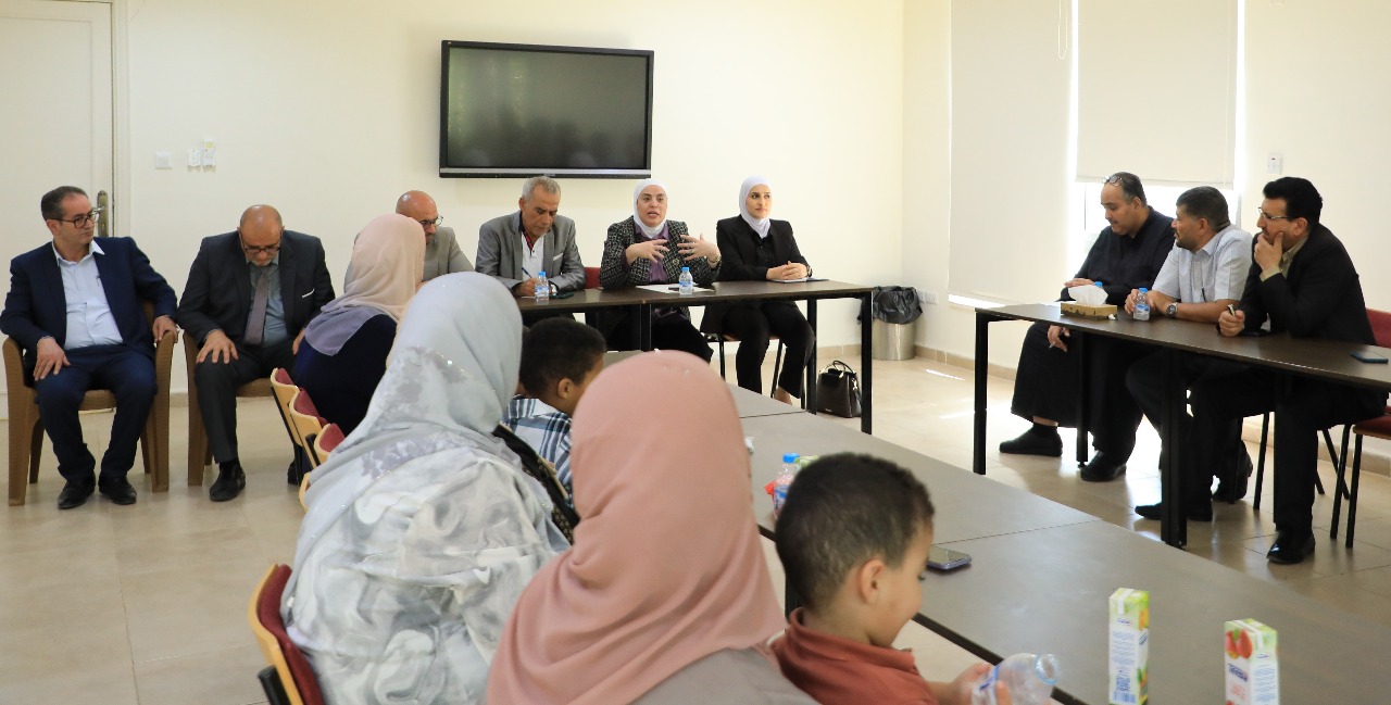 وزيرة التنمية تلتقي عددا من الأسر الراعية البديلة للأطفال الأيتام