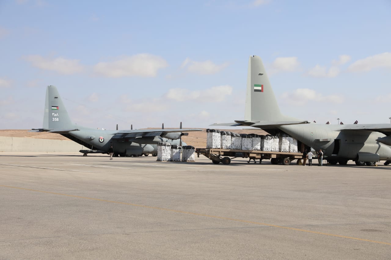 القوات المسلحة الأردنية تنفذ 7 إنزالات جوية بمشاركة دولية واسعة