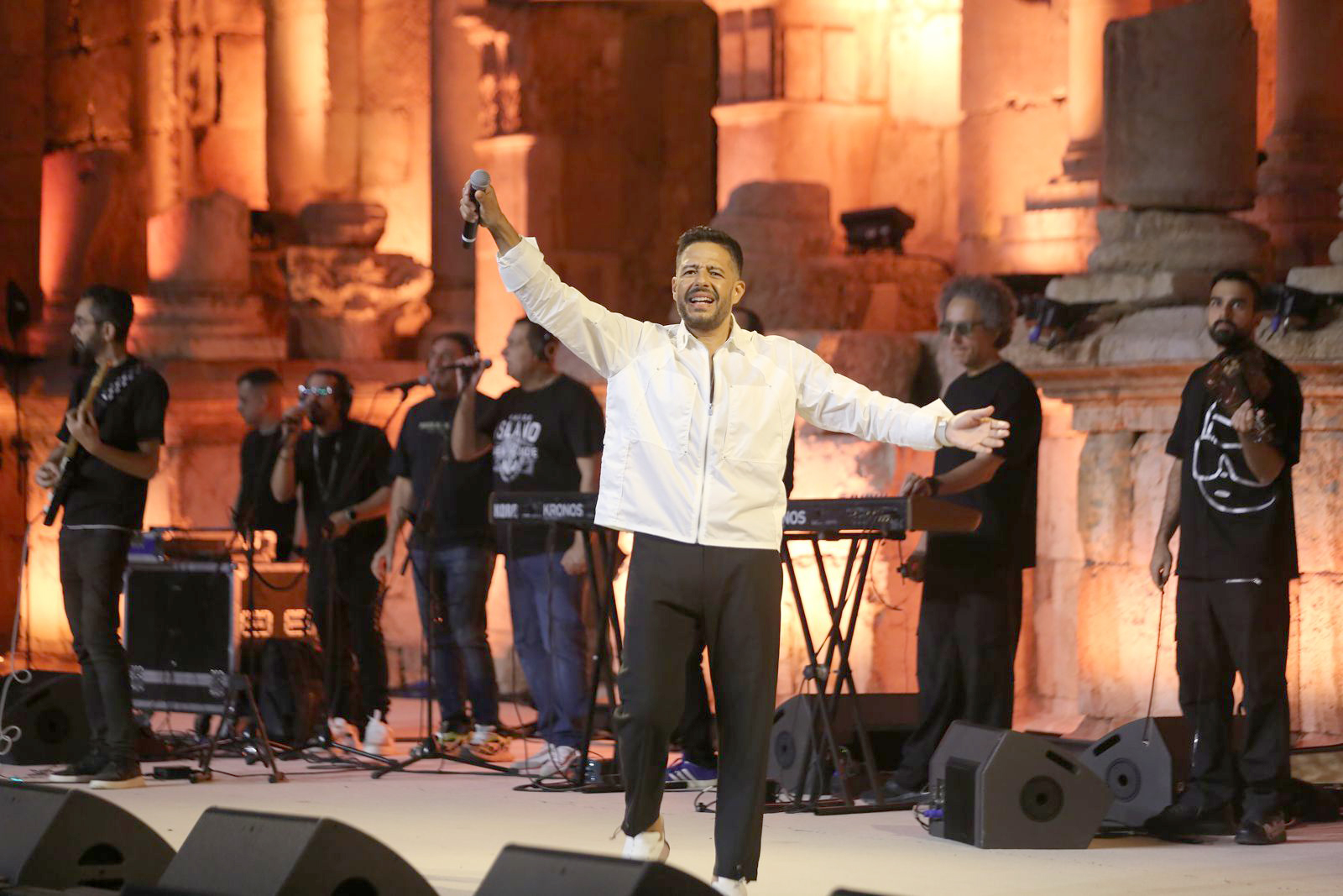 ليلة فنية مصرية للفنان حماقي على الجنوبي ضمن جرش39