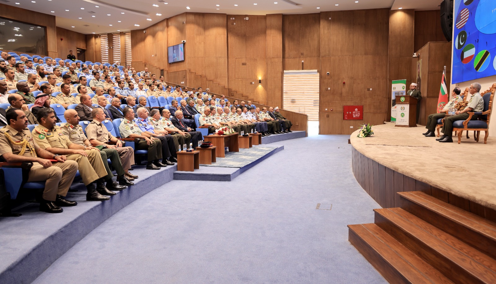 مندوب رئيس هيئة الأركان المشتركة يفتتح دورة الدفاع الوطني23