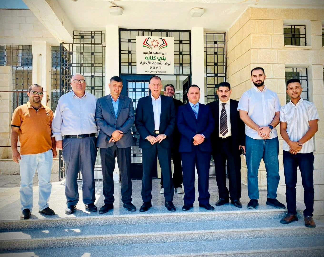 وزير الداخلية يزور متصرفية لواء بني كنانة في محافظة إربد