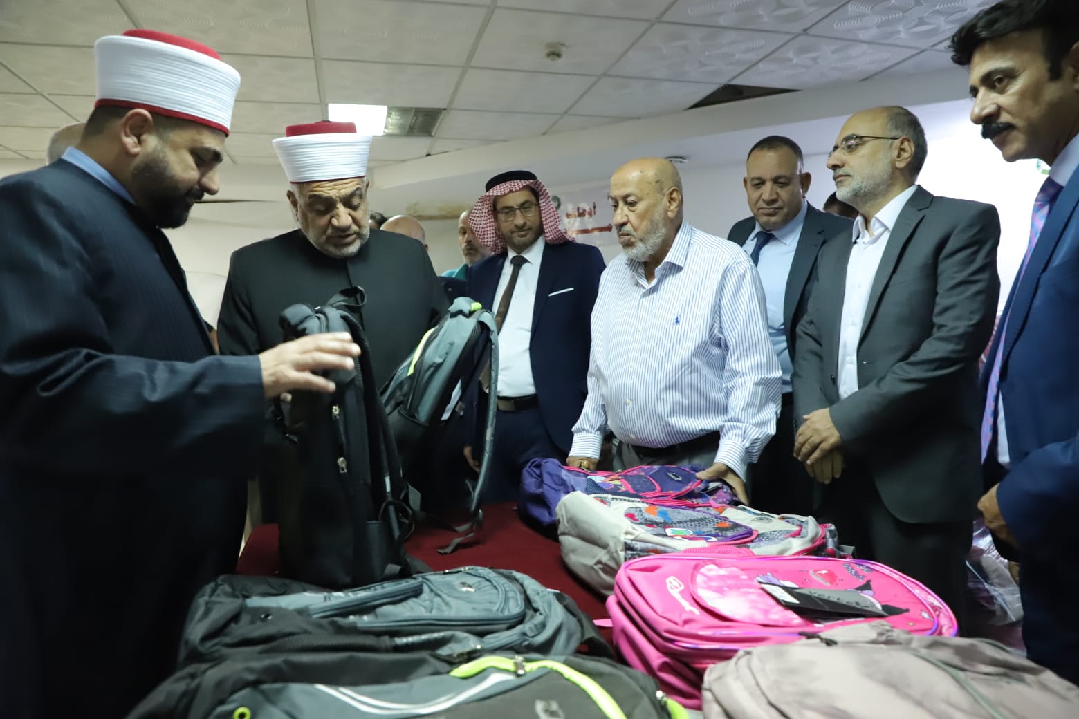 وزير الأوقاف يطلق مشروع حقيبتي