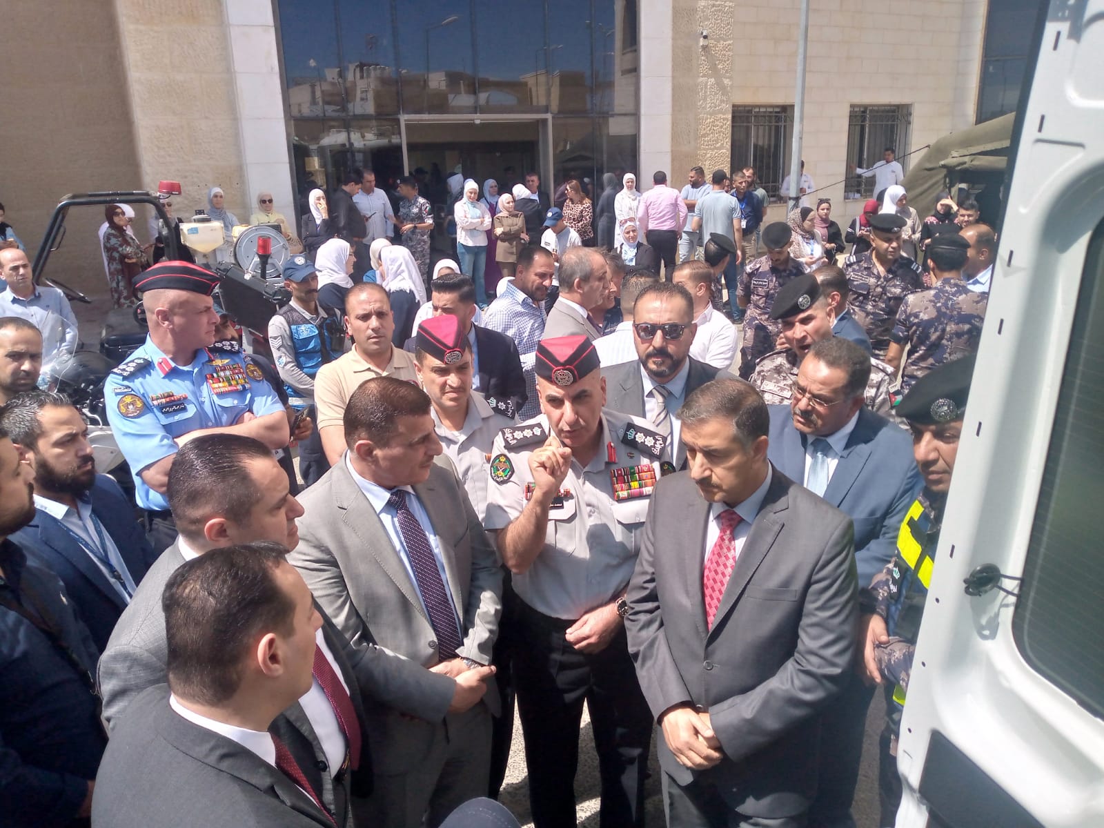 إطلاق مبادرة صحية في السلط بعنوان صحتك أولويتنا