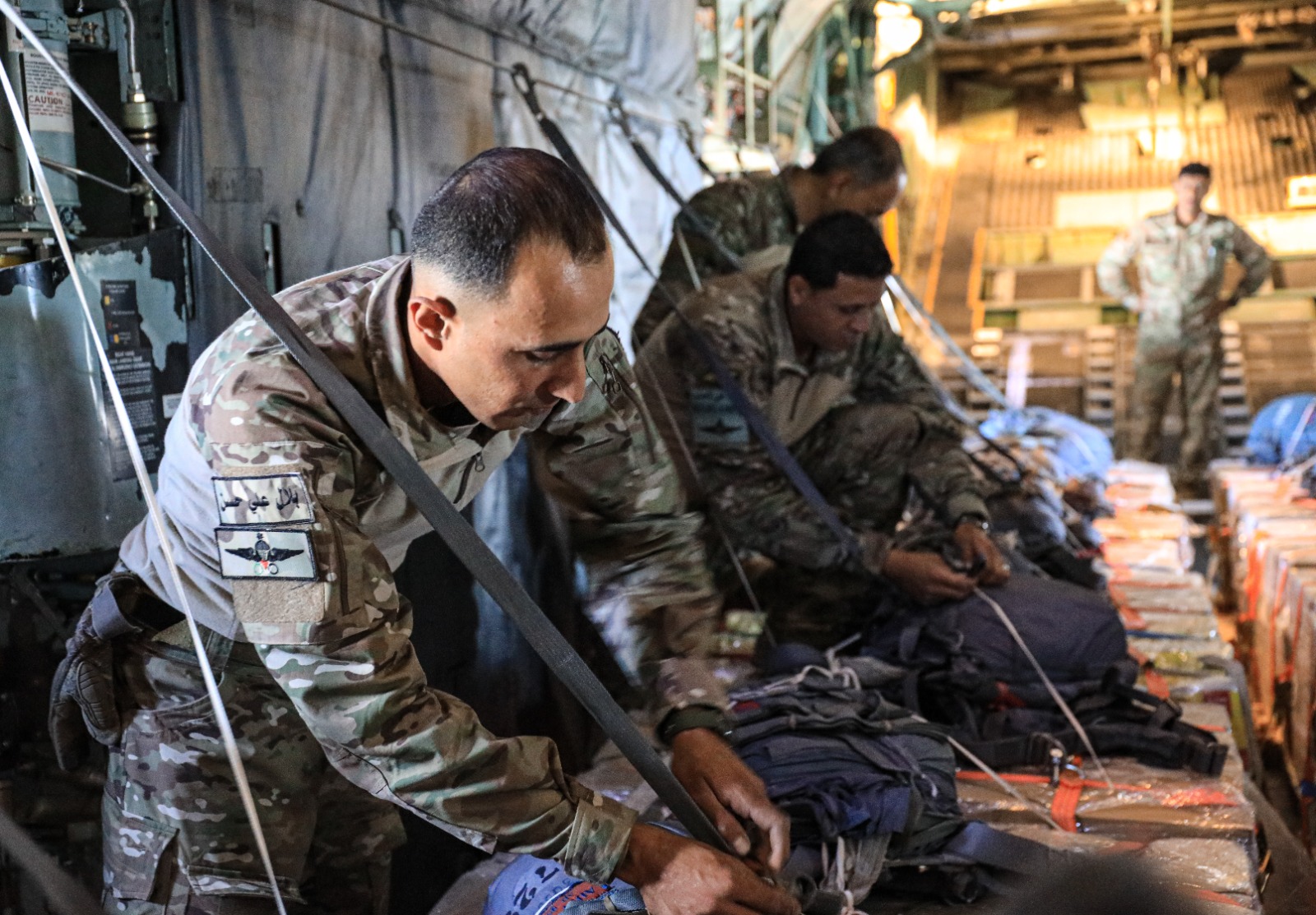 الأردن مستمر بقيادة الجهود الدولية لإرسال المساعدات الجوية إلى غزة