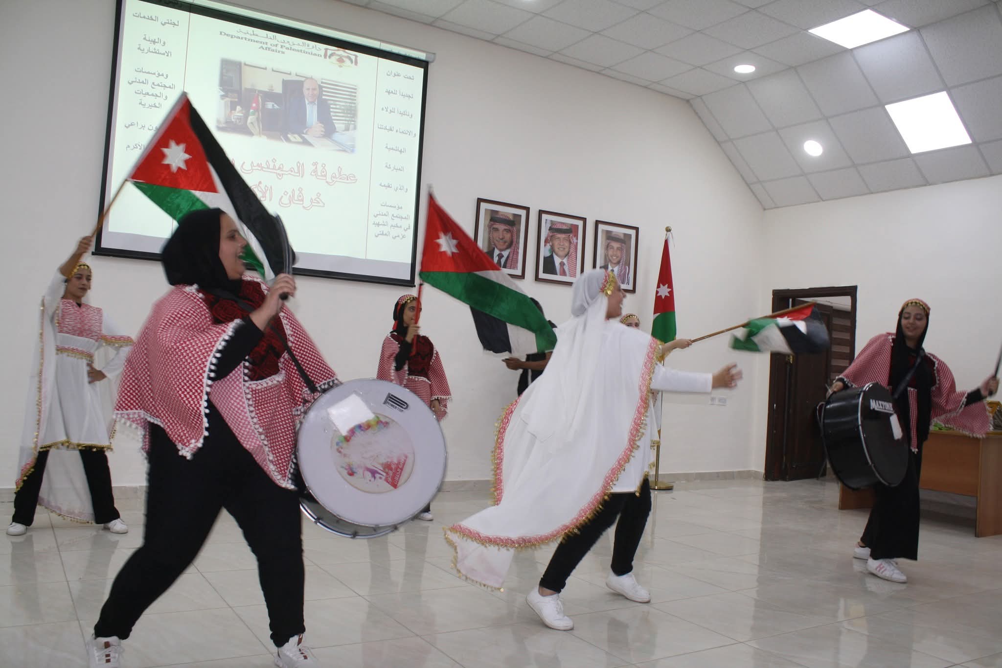 جمعيات مخيم الشهيد عزمي المفتي بإربد تحتفل بالأعياد الوطنية