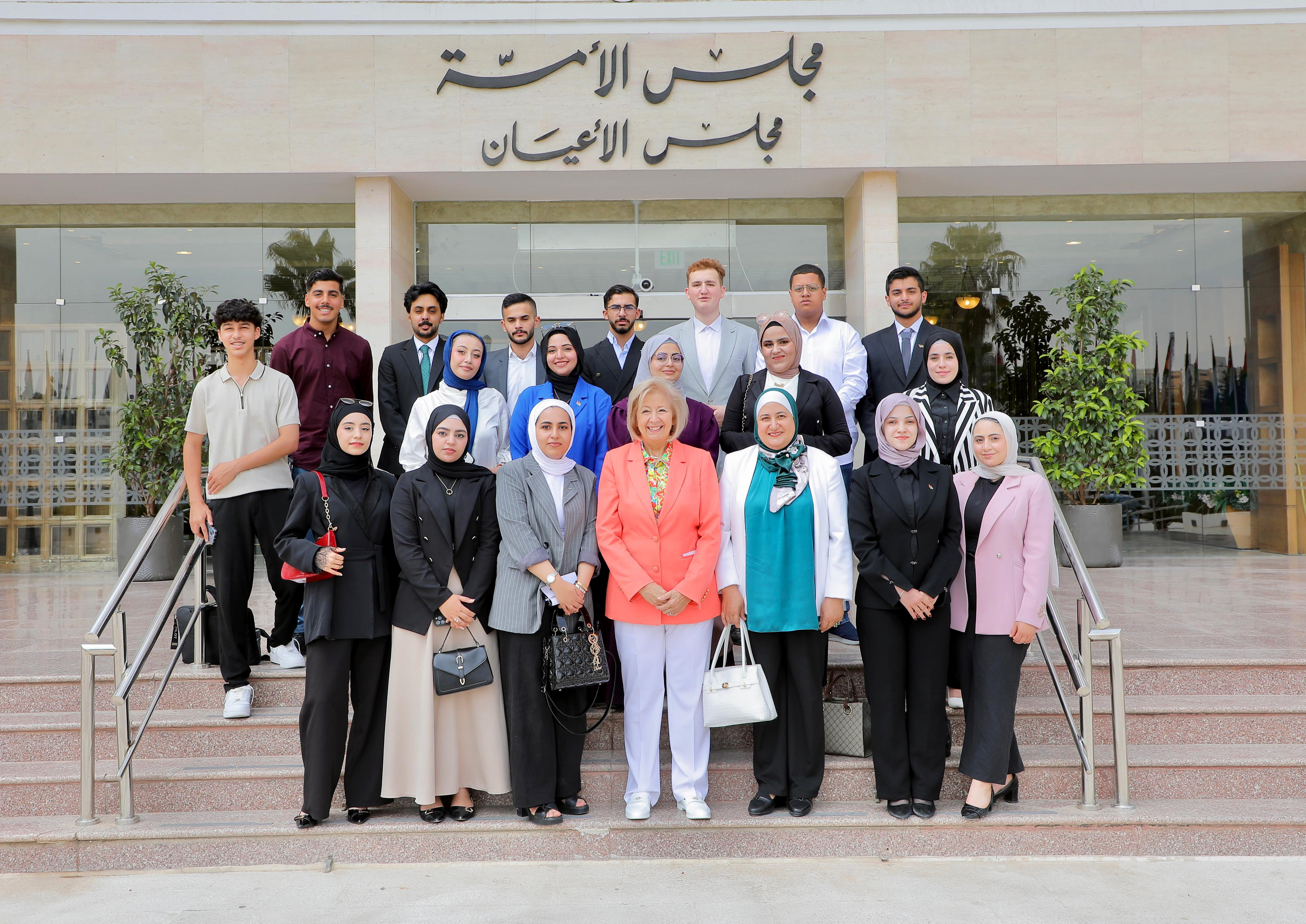 ثقافة الأعيان تلتقي ممثلي مبادرة مجلس الشباب الأردني