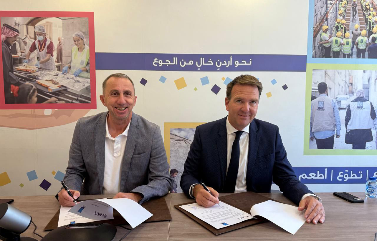 تجديد الشراكة بين حاويات العقبة وتكية أم علي