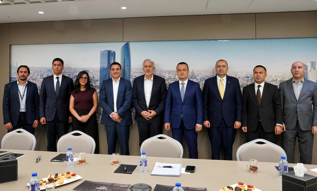 شركة العبدلي تبحث ووفدا أوزبكيا آفاقا استثمارية جديدة