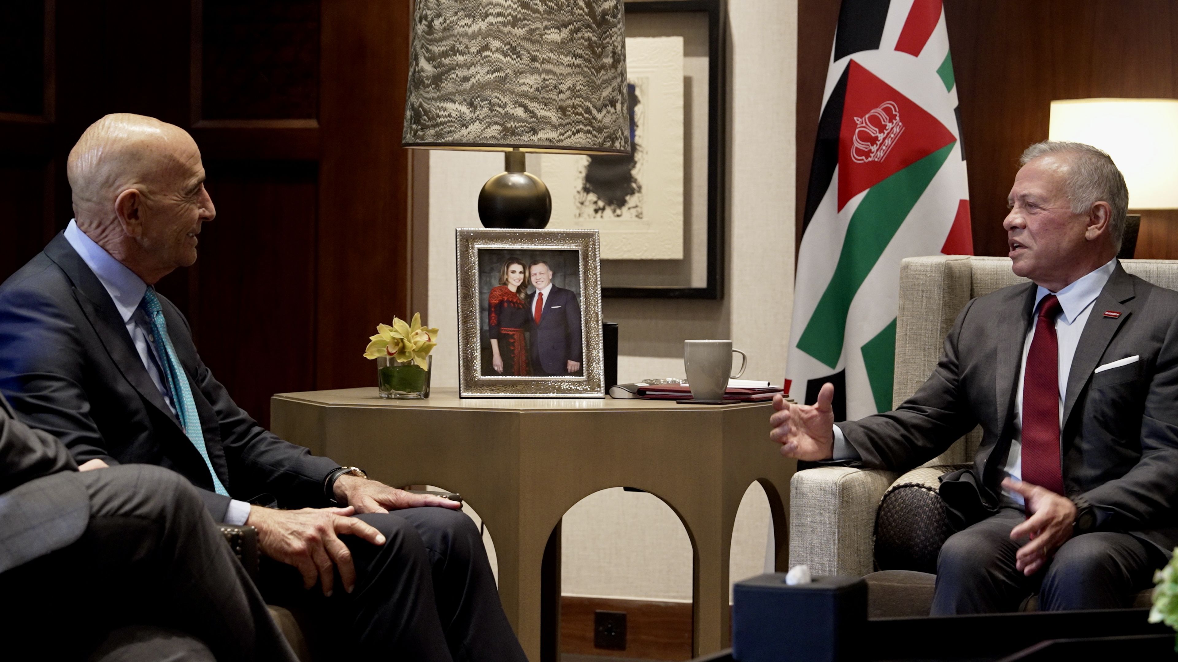الملك يعقد لقاءين مع وزير الخارجية السوري والمبعوث الأمريكي الخاص لسوريا